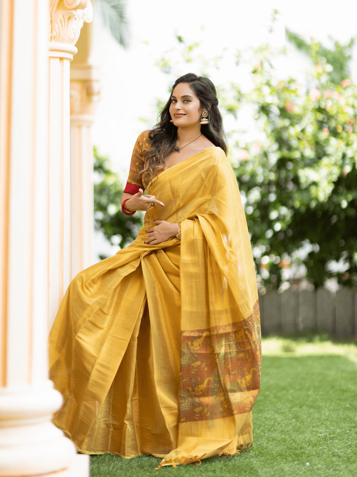 Varanya (Saree + Printed Blouse Piece)