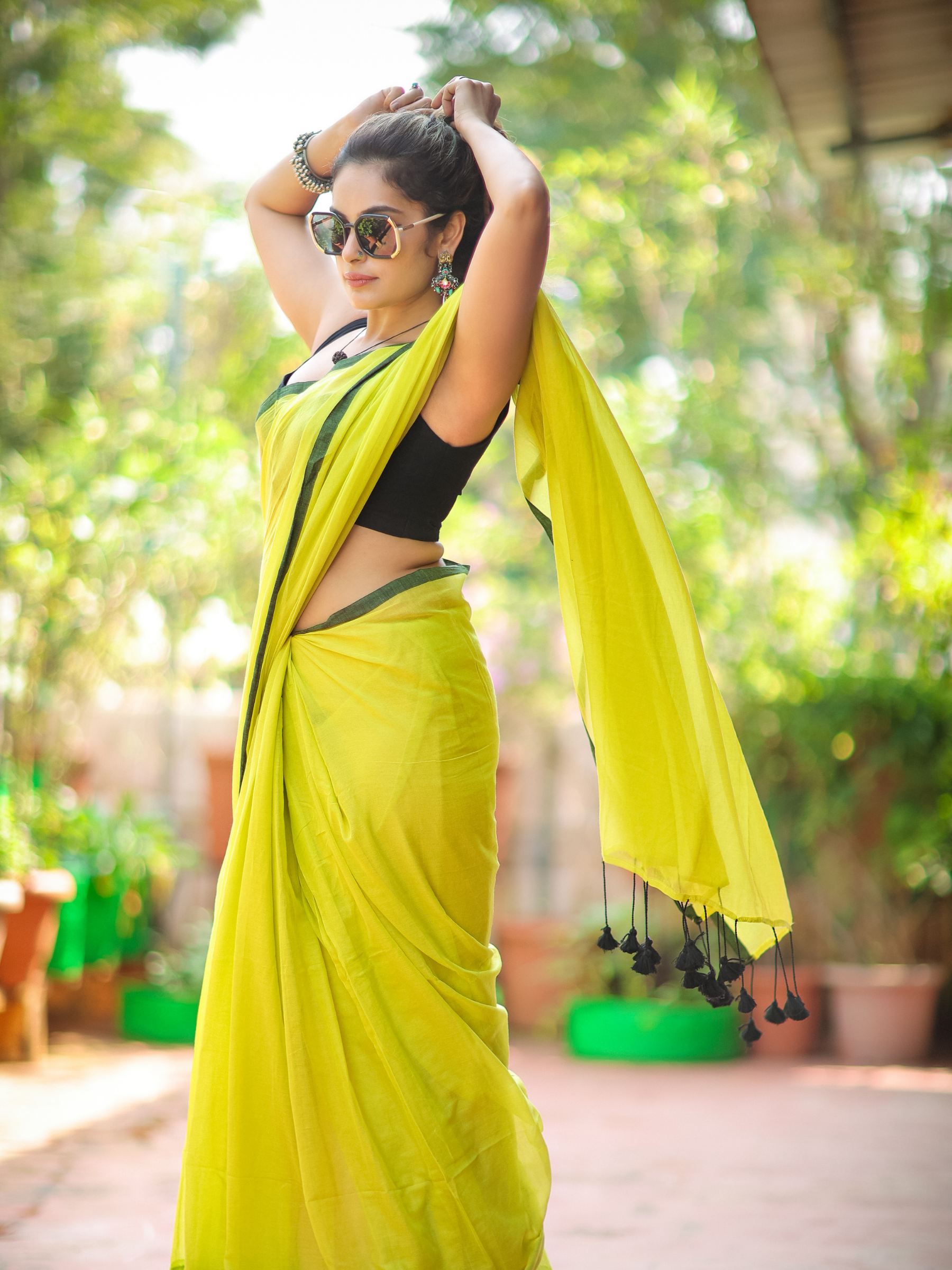 Nimbu Rass (Pure Mul Cotton Saree + Unstitched Blouse Piece)