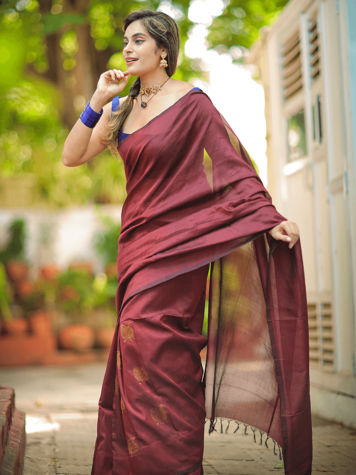 Soumya (Handwoven Silk Cotton Saree + Blouse Piece)