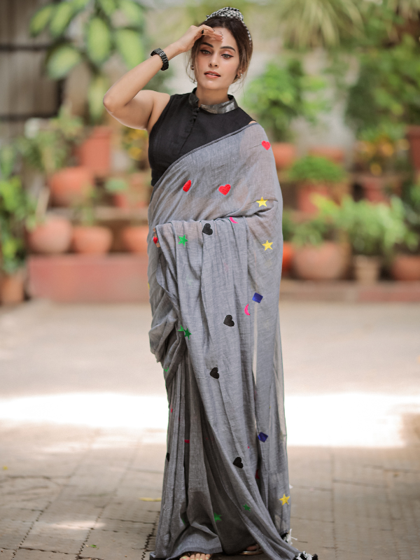 Selfie Stunner (Hand Embroidery Mul Mul Cotton Saree)