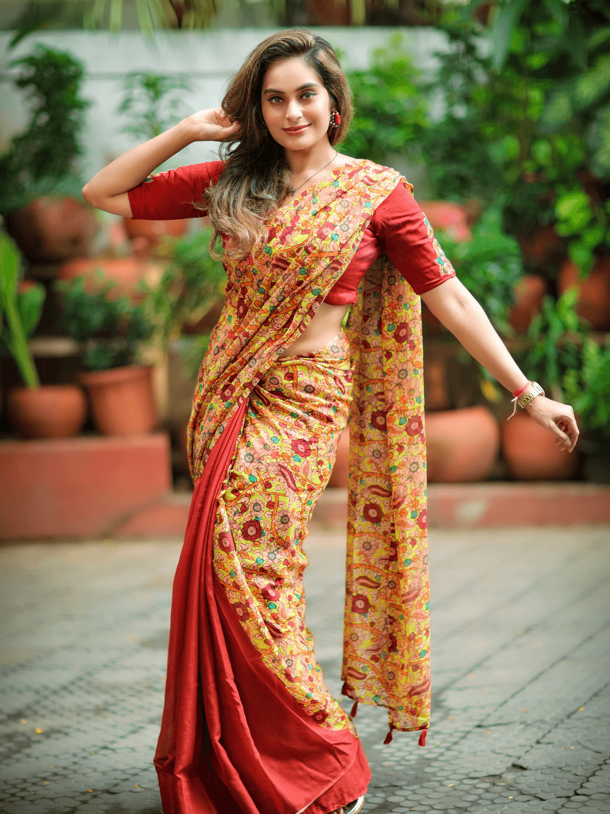 Quirky Karagiri (Pure Mul Cotton Saree)