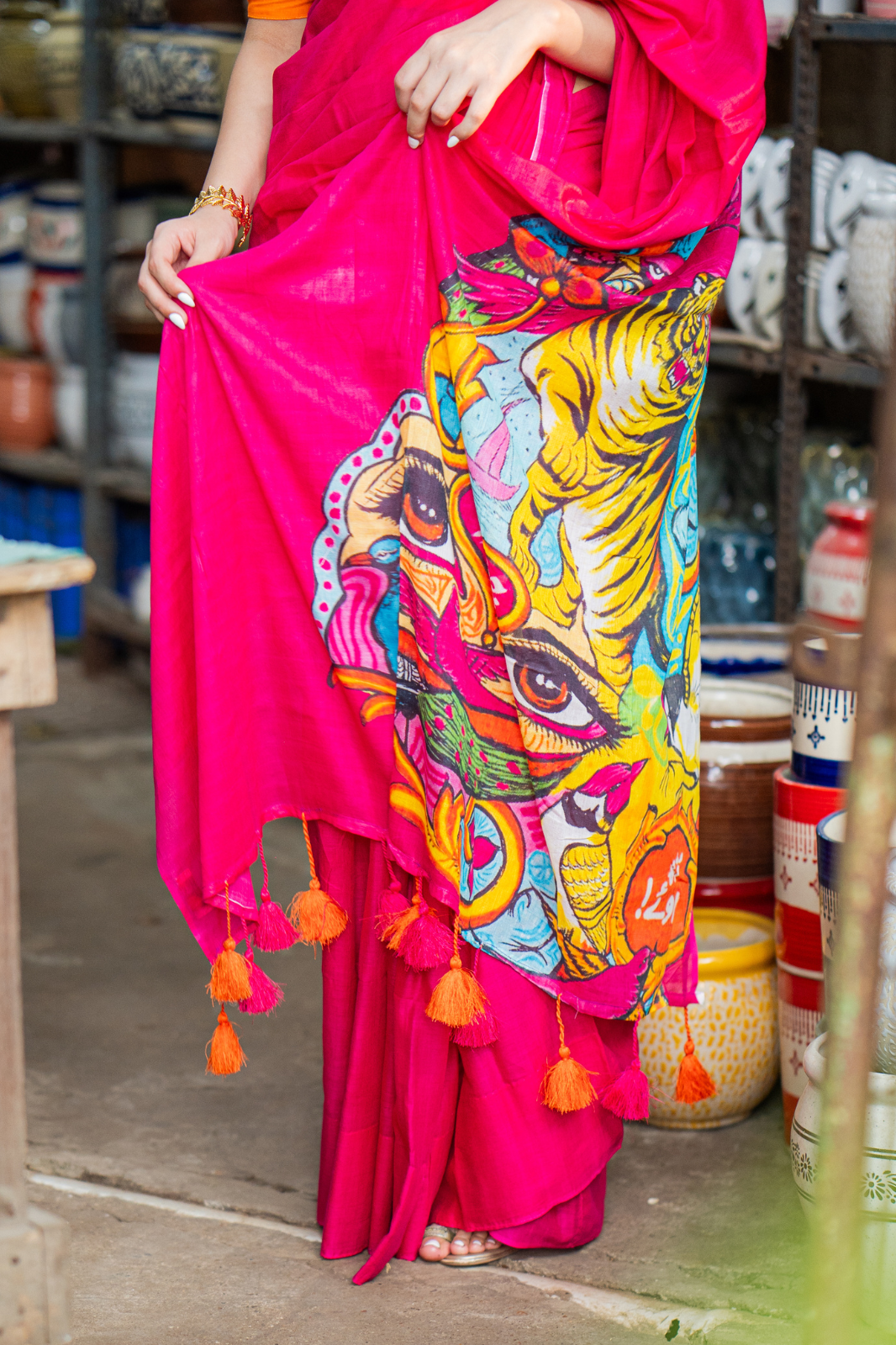 Ethnic Electric Pop (Mul Cotton Saree)