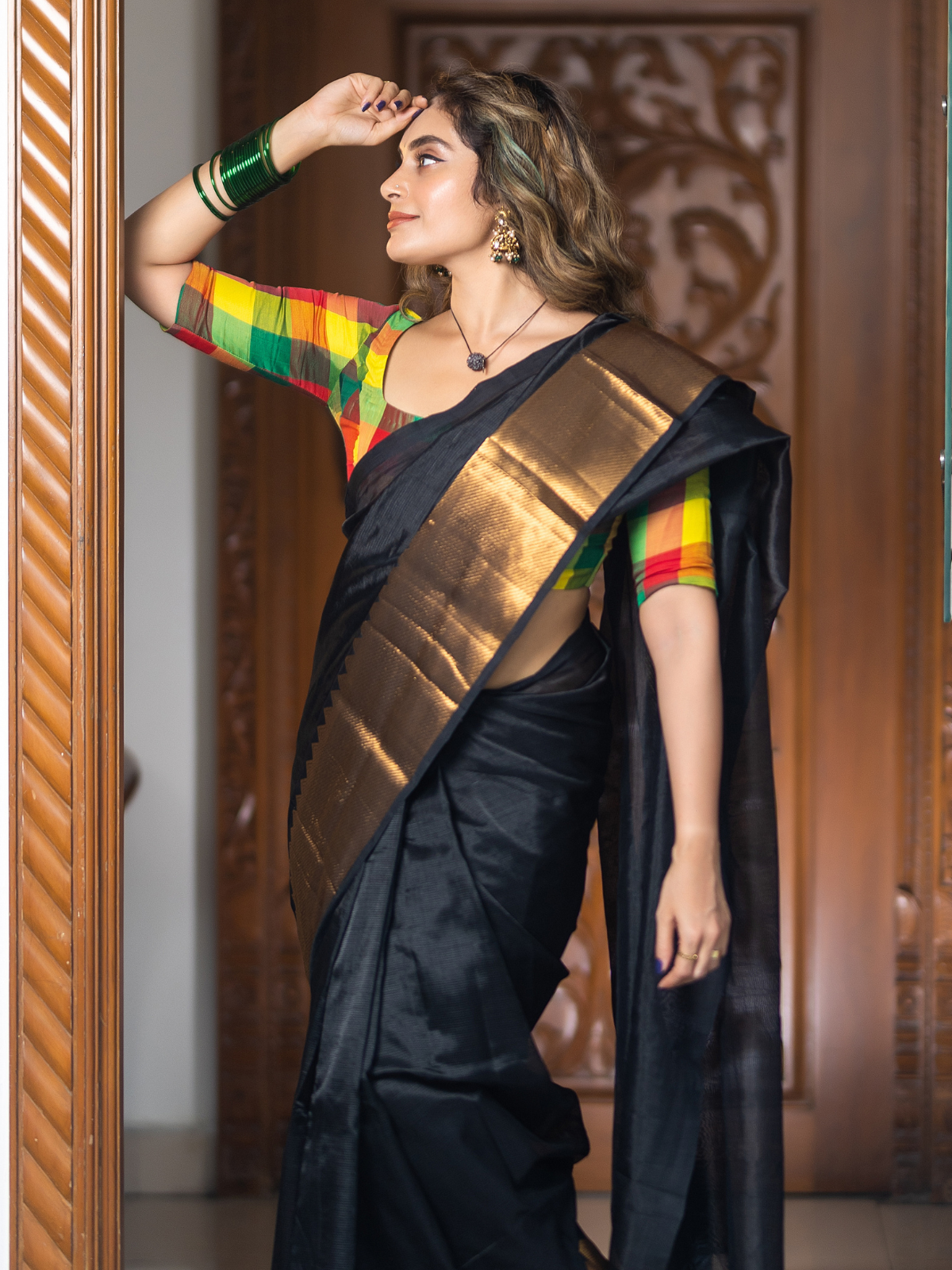 Siya (Handwoven Silk Cotton Saree Running Blouse Fabric)