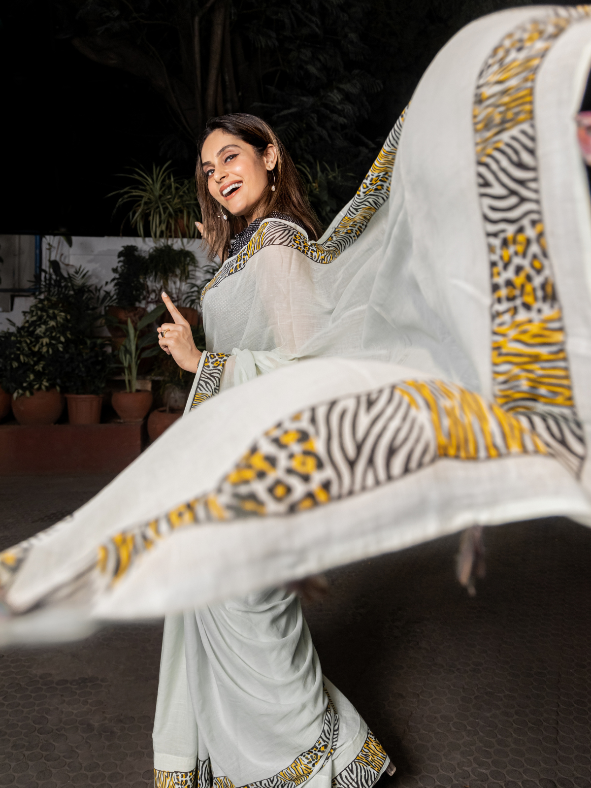 Tiger Ka Hukum (Pure Mul Cotton Saree)