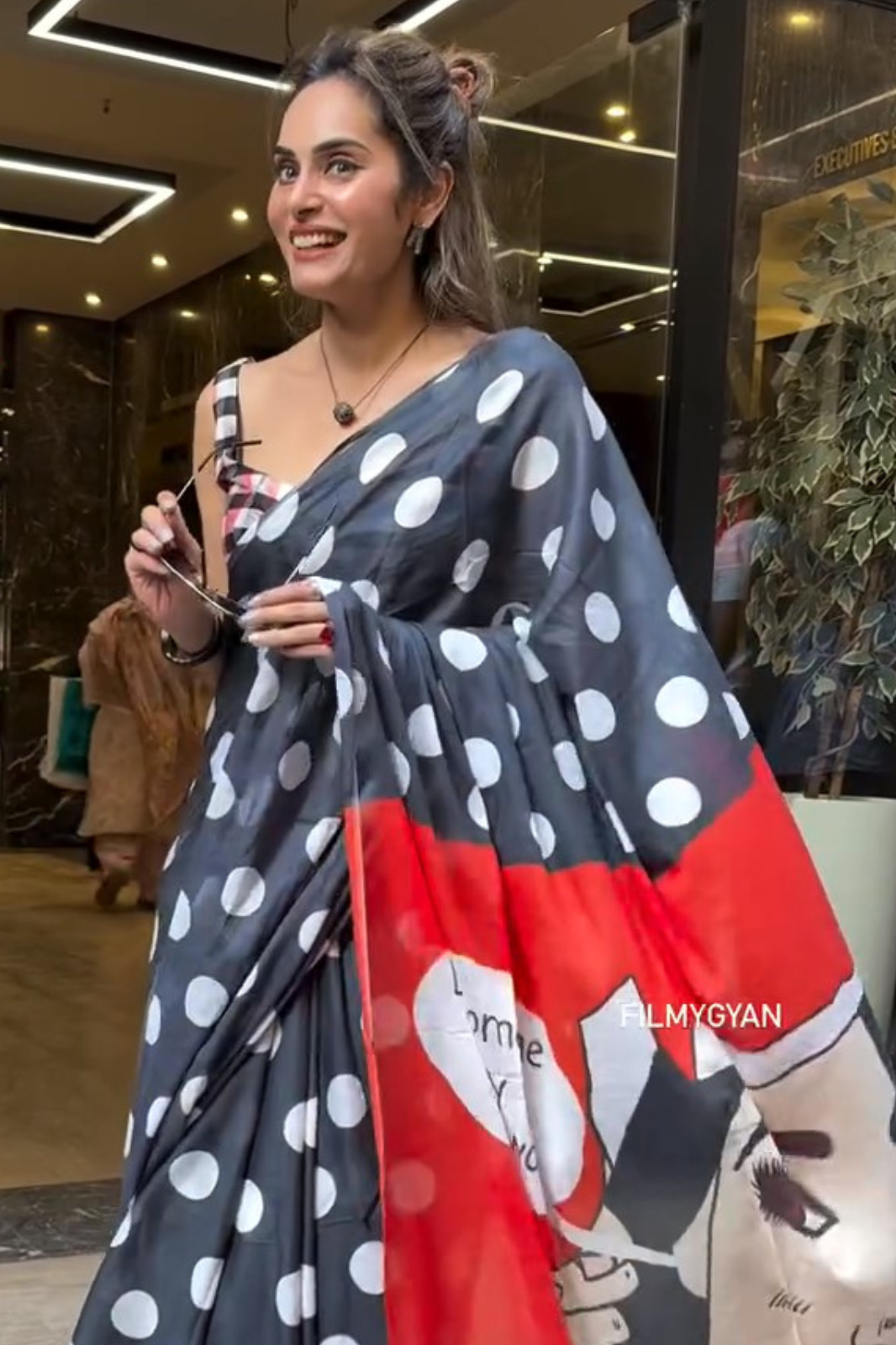 Bollywood (Mul Mul Printed Sarees)