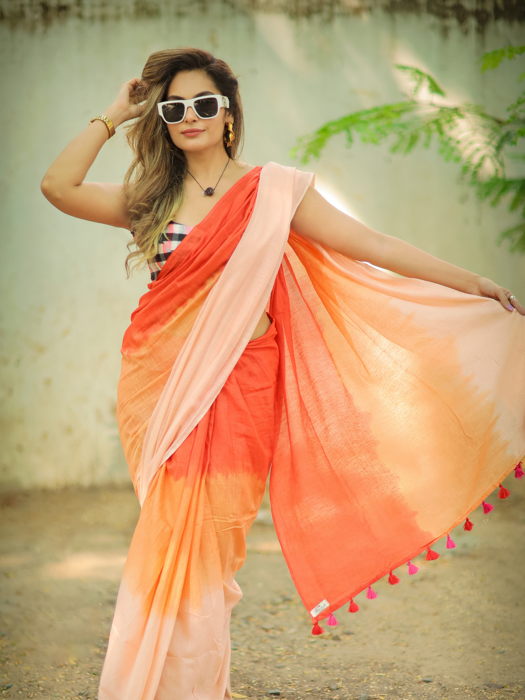 Peachy Glow (Pure Mul Cotton Saree)