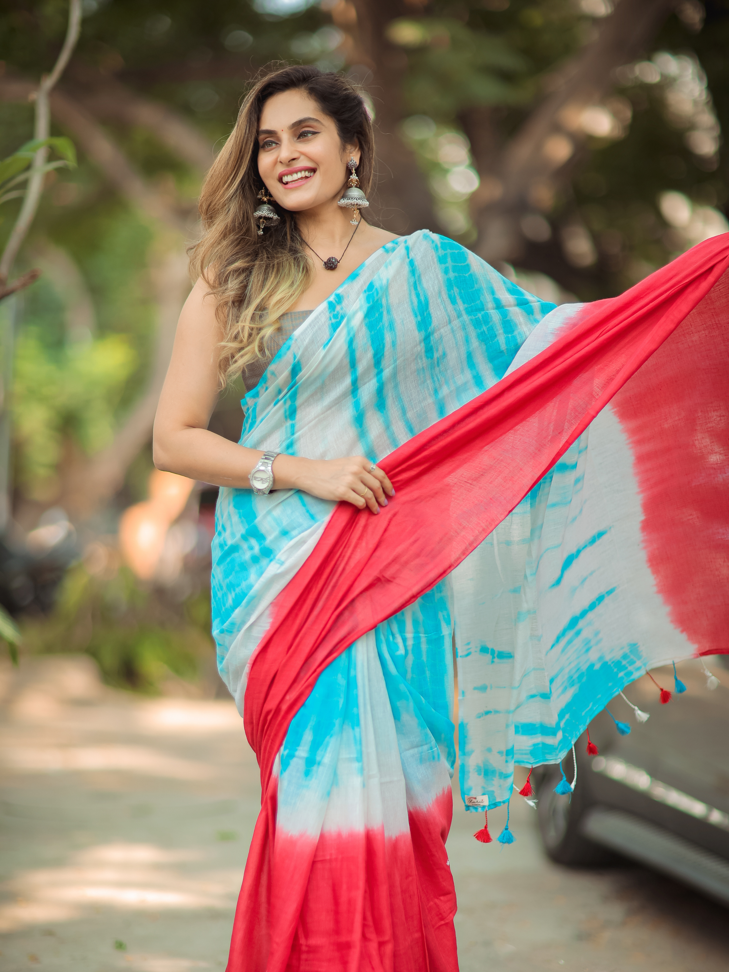 Deal Day Dreams (Pure Mul Cotton Tie-Dye Saree)