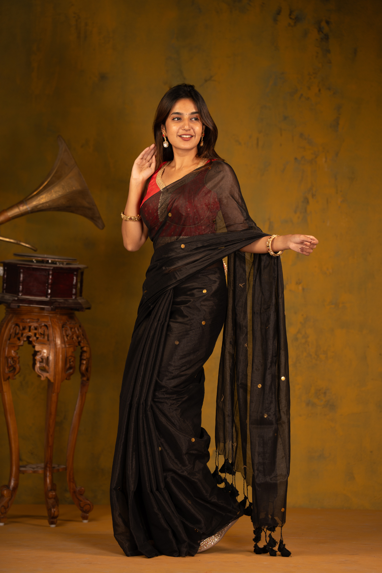 Midnight Ember (Tissue Mul Cotton Saree)