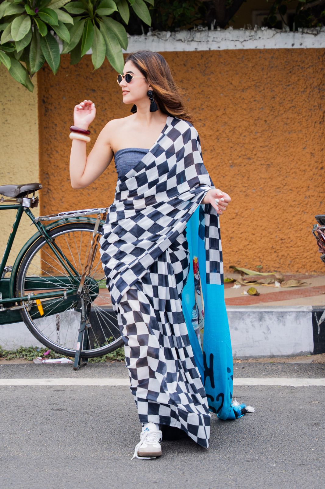 Checkered Turquoise Pop (Mul Cotton Saree)