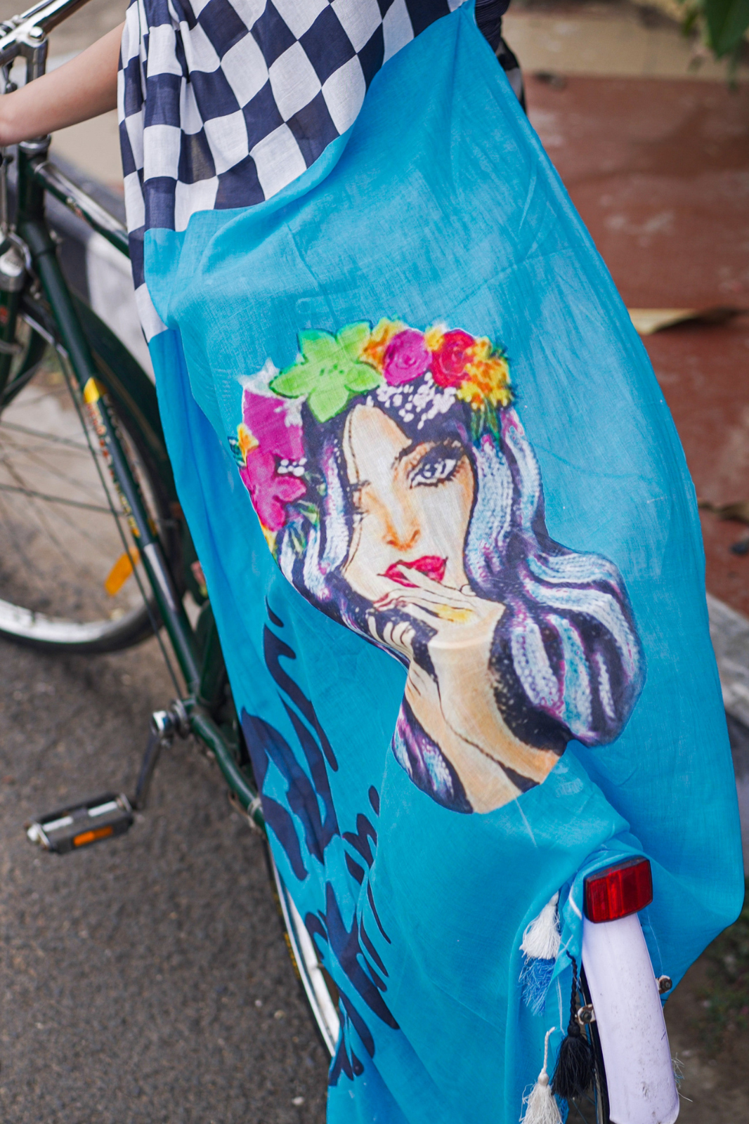 Checkered Turquoise Pop (Mul Cotton Saree)