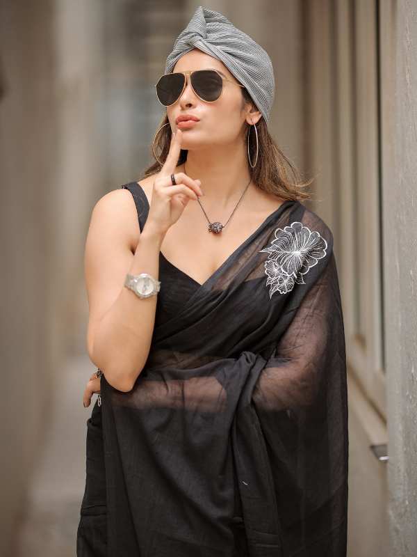 Like & Luxe (Hand Embroidery Mul Mul Cotton Saree)