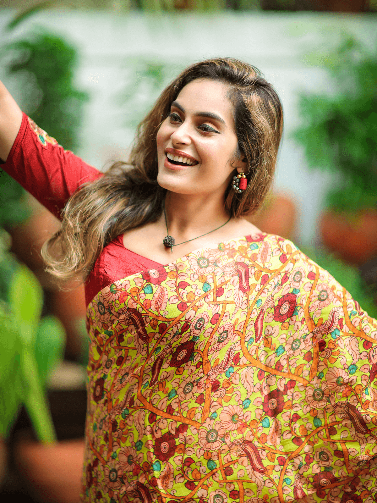 Quirky Karagiri (Pure Mul Cotton Saree)