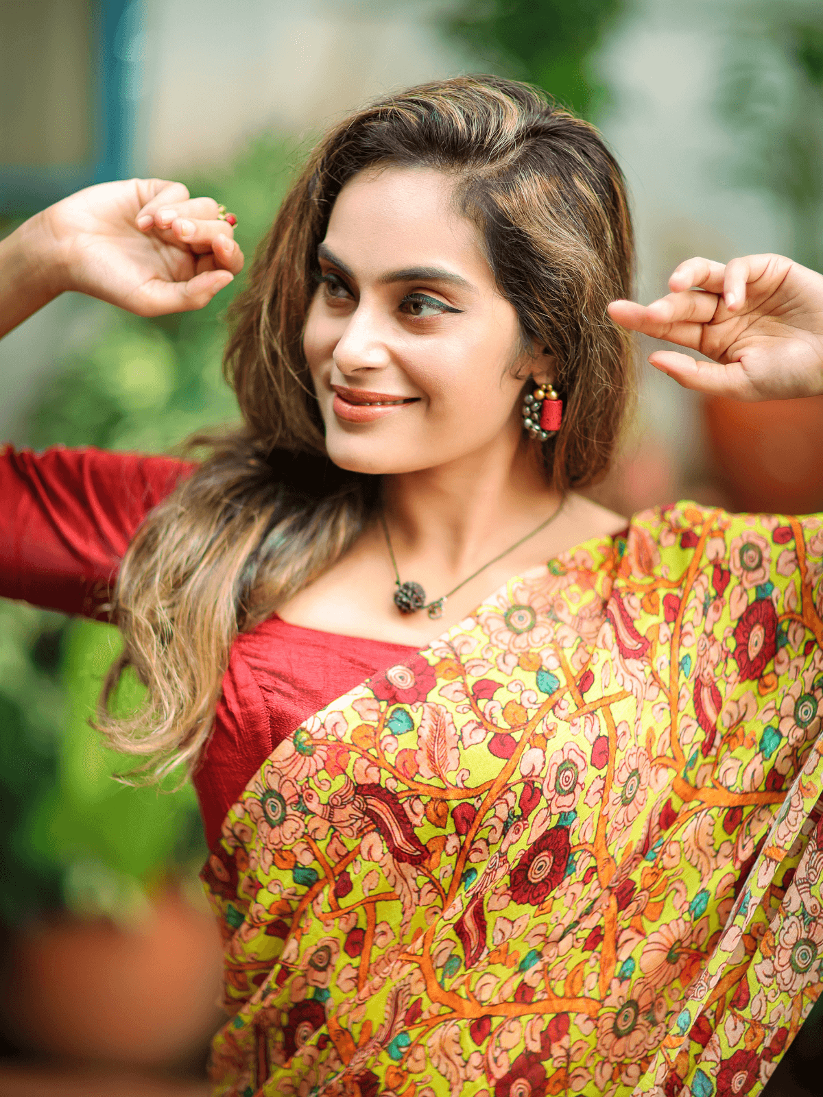 Quirky Karagiri (Pure Mul Cotton Saree)