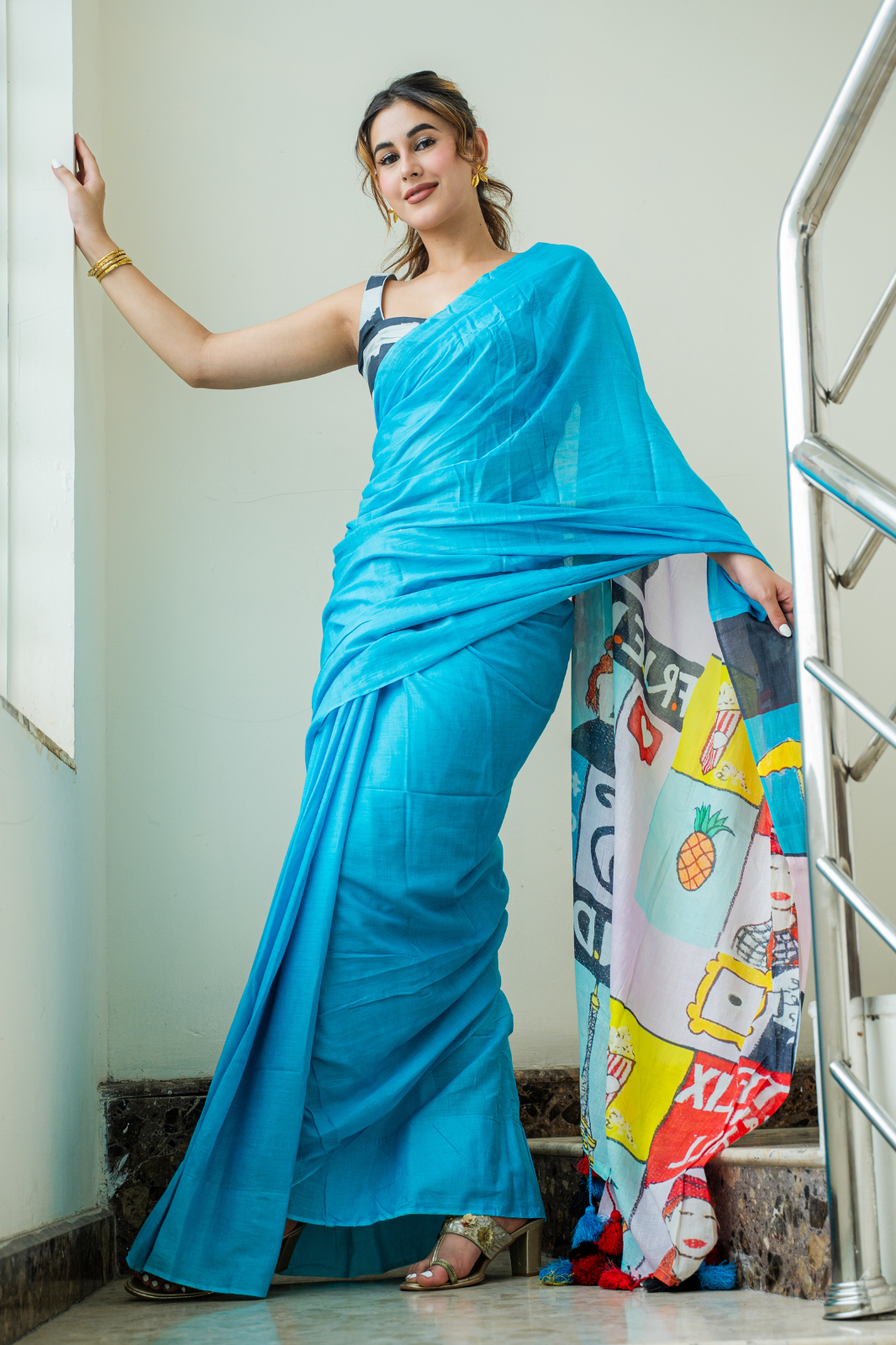 Screen Queen Pop (Mul Cotton Saree)
