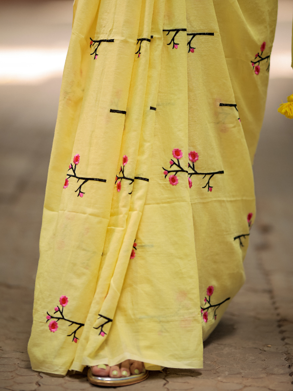 Trending Texture (Hand Embroidery Mul Mul Cotton Saree)