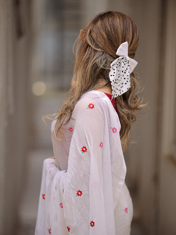 Insta Blush (Hand Embroidery Mul Mul Cotton Saree)