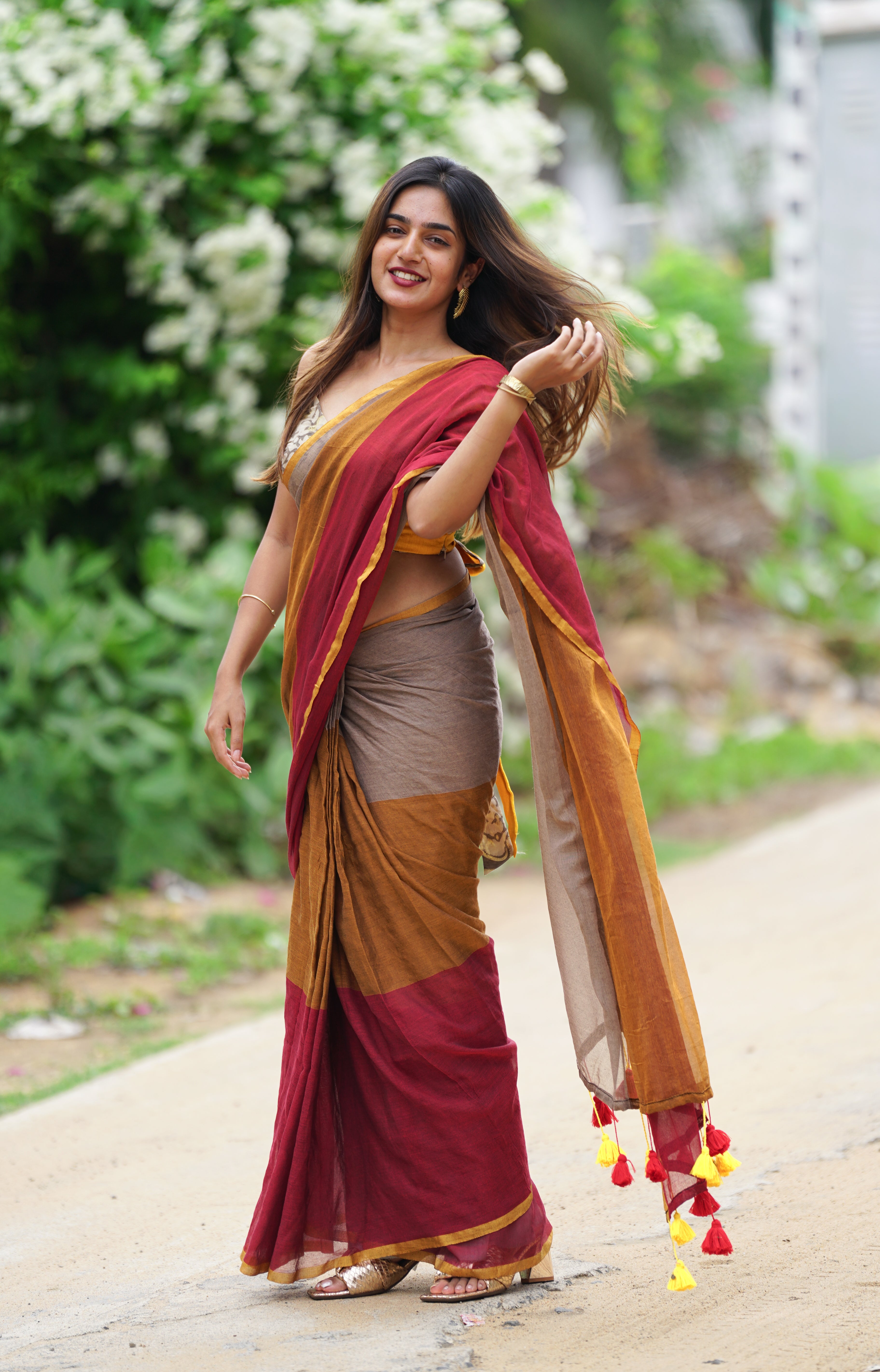 Rustic Glow (Mul Cotton Saree)