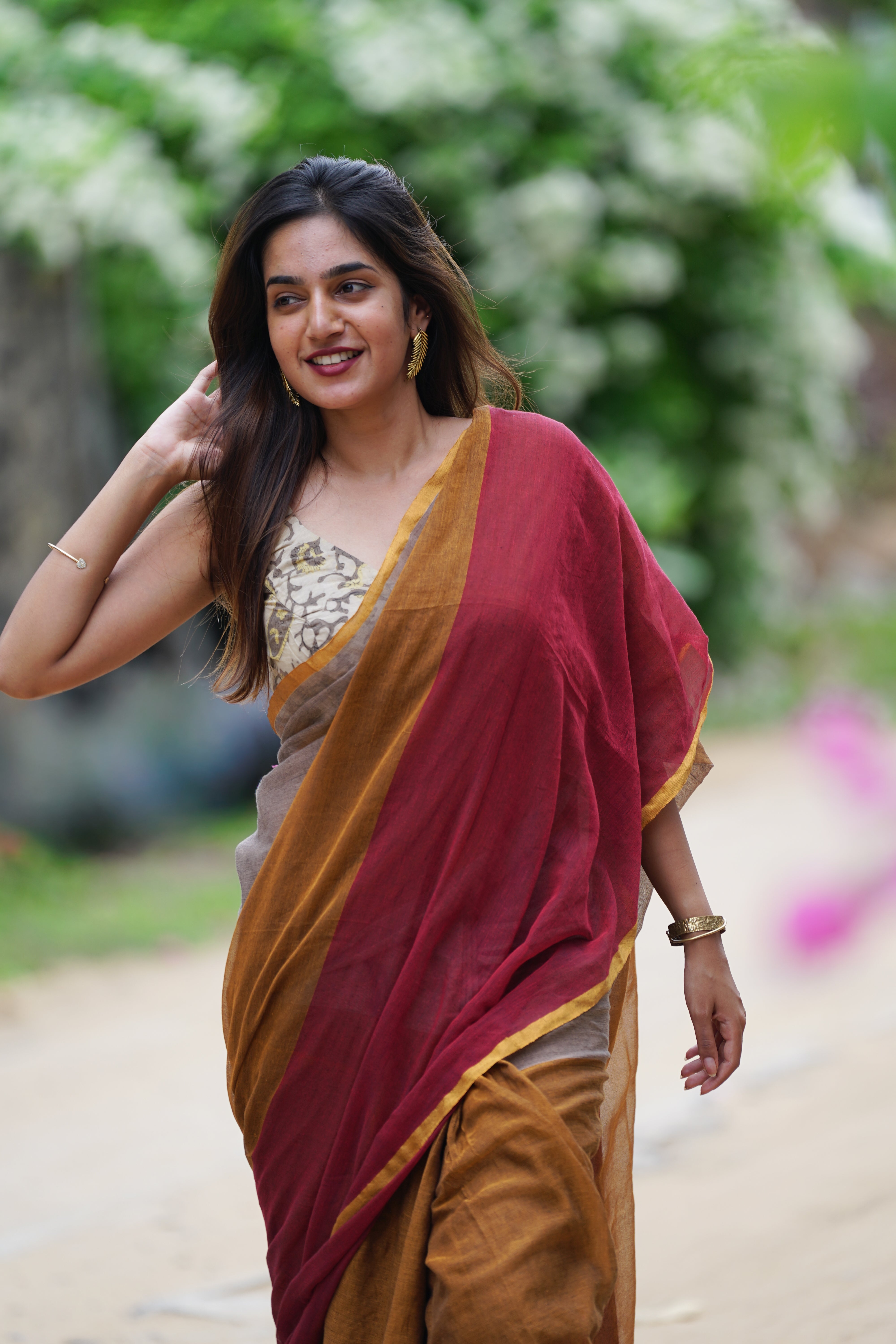 Rustic Glow (Mul Cotton Saree)