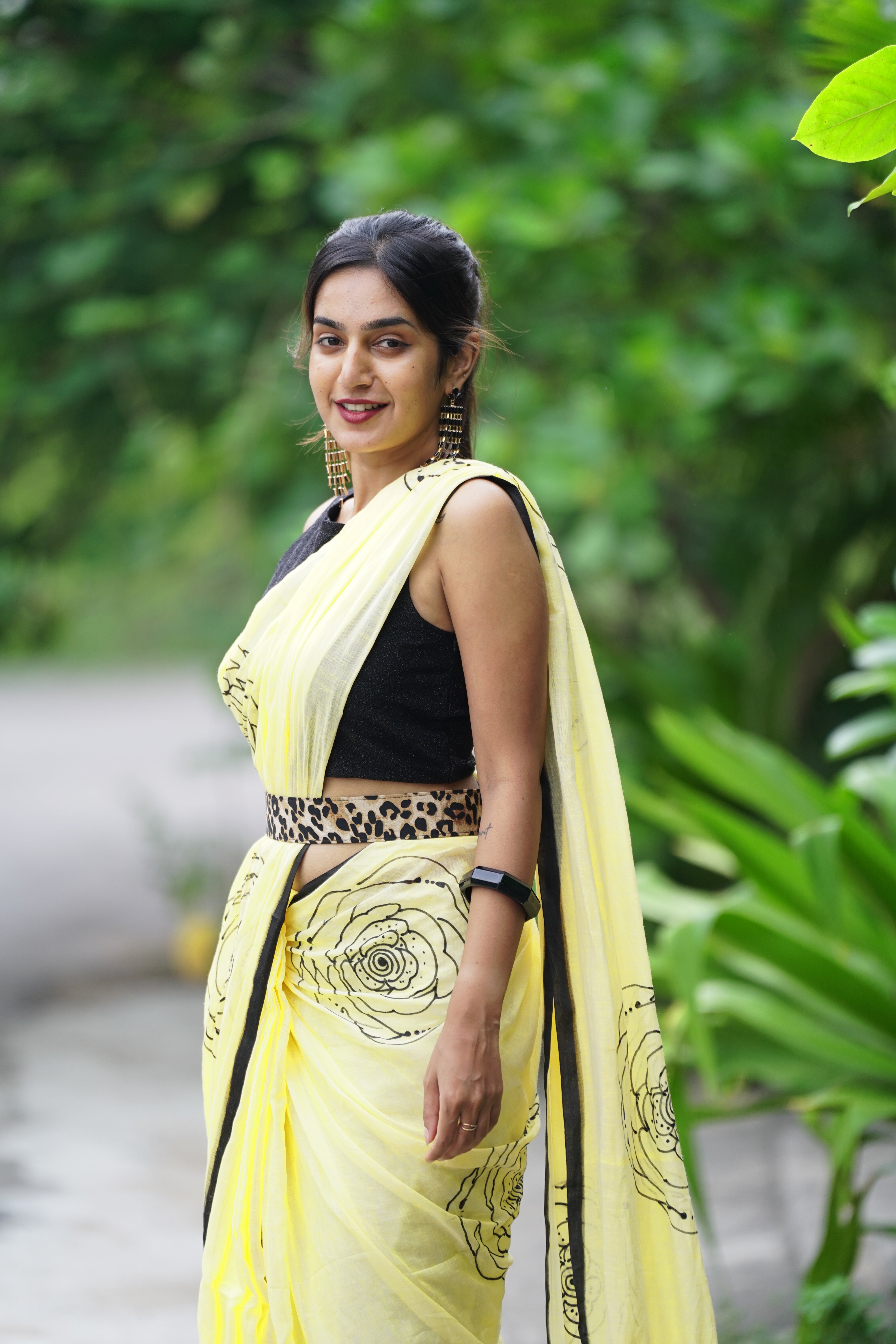 Cheeky Citrus Bloom (Mul Cotton Saree)