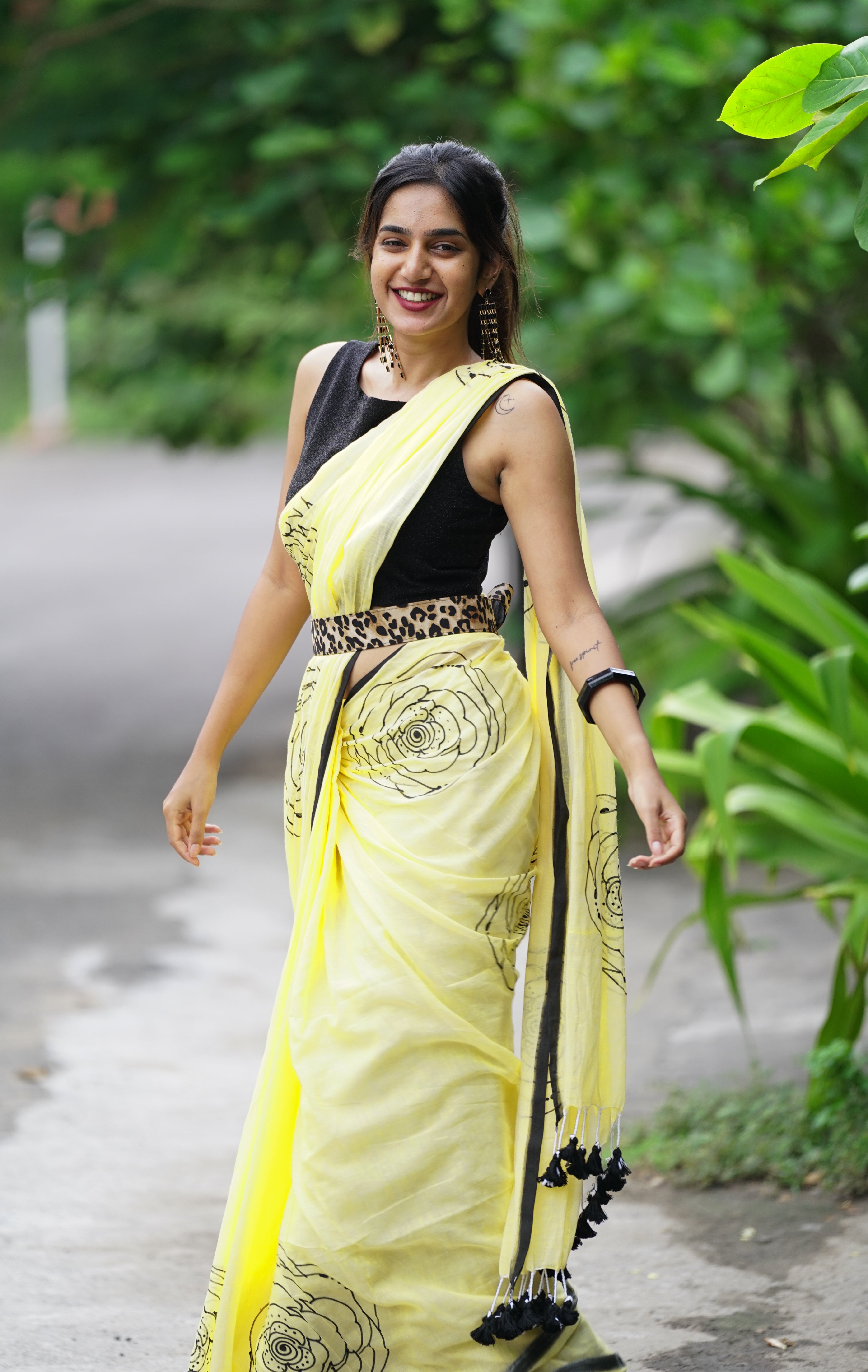 Cheeky Citrus Bloom (Mul Cotton Saree)