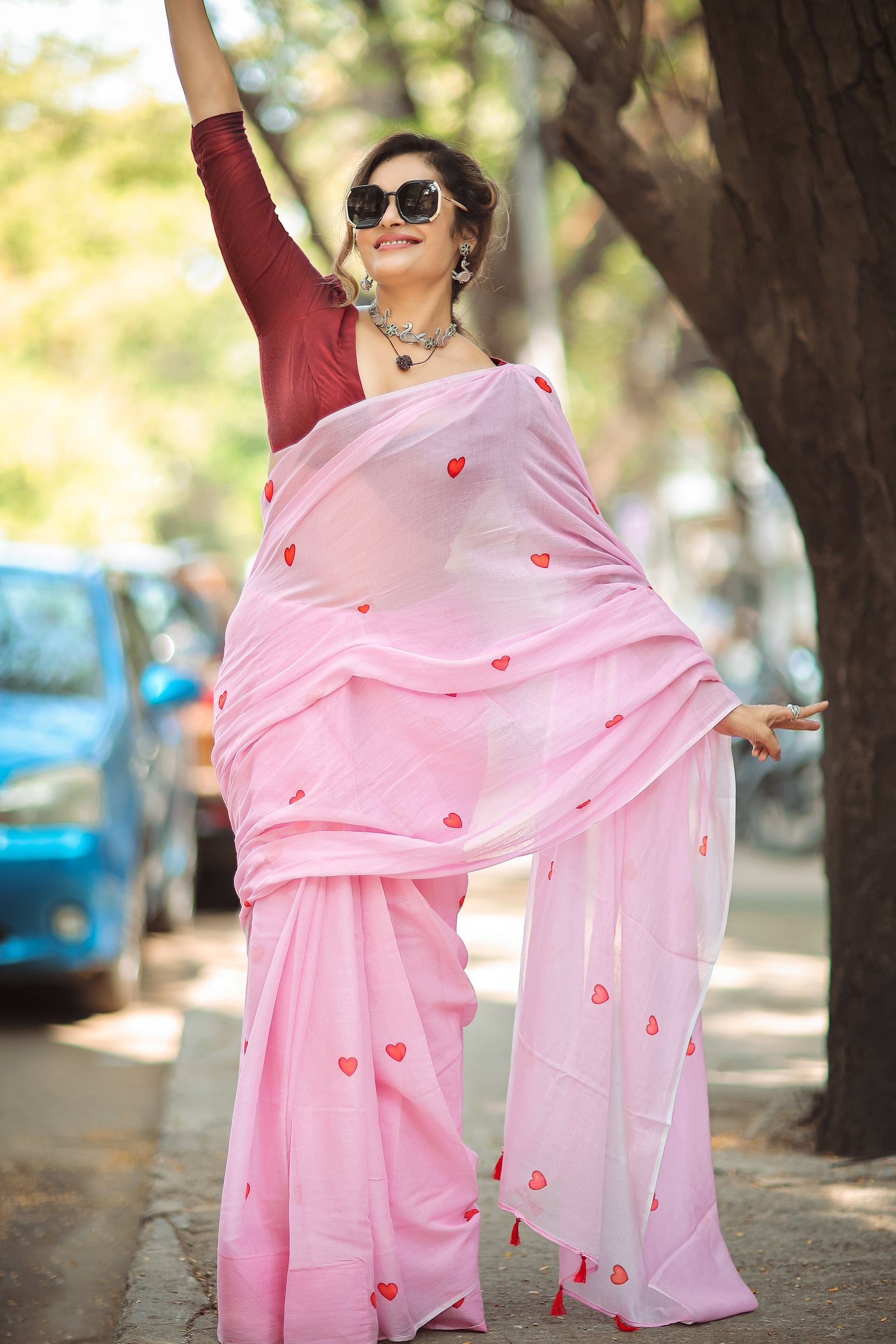 Dilwale (Handwoven Mulmul Cotton Saree)