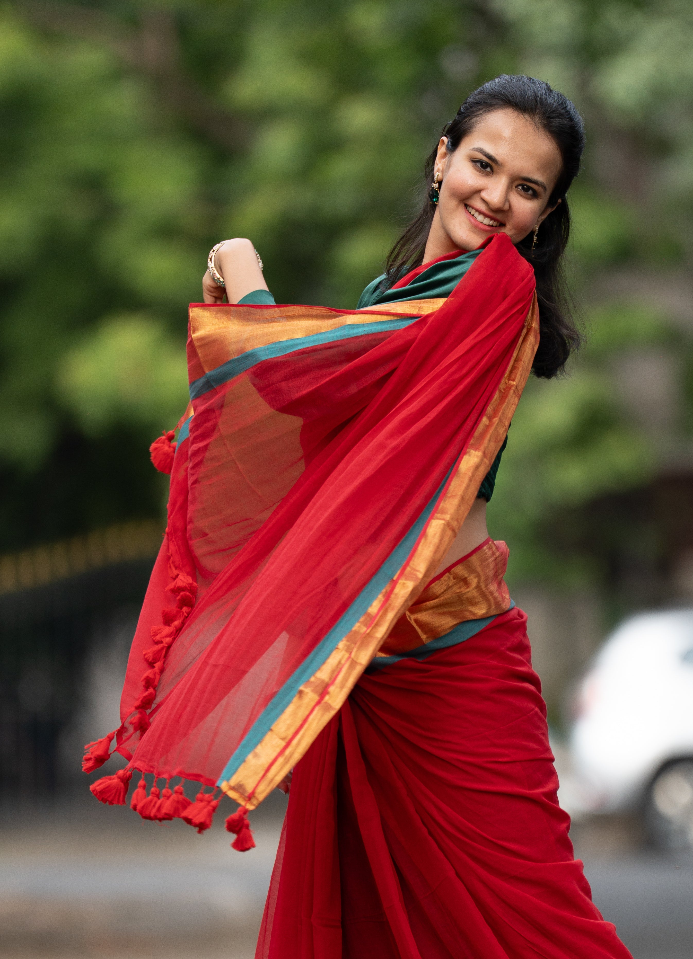 Gulnaar (Mul Mul Cotton Saree)