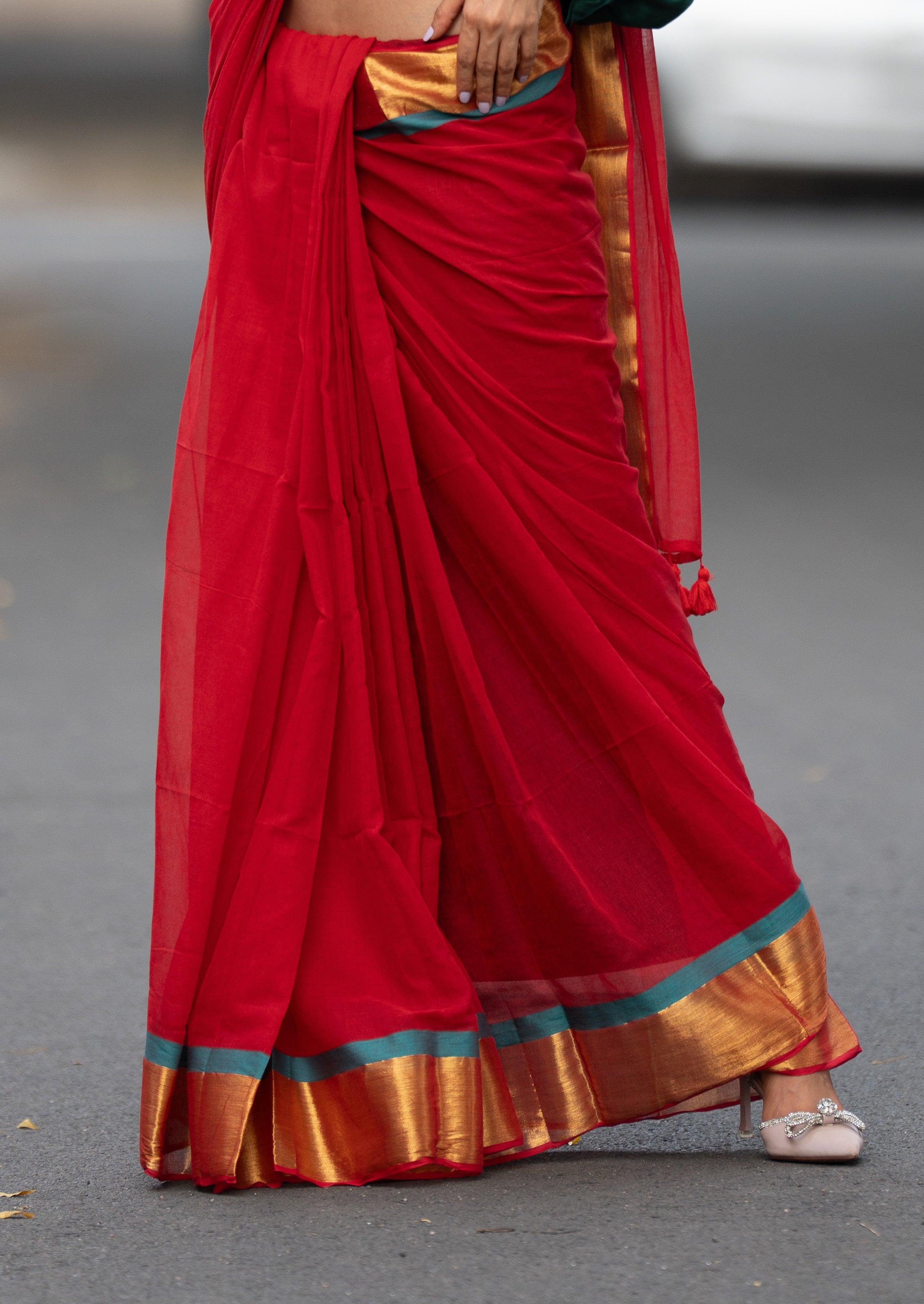 Gulnaar (Mul Mul Cotton Saree)