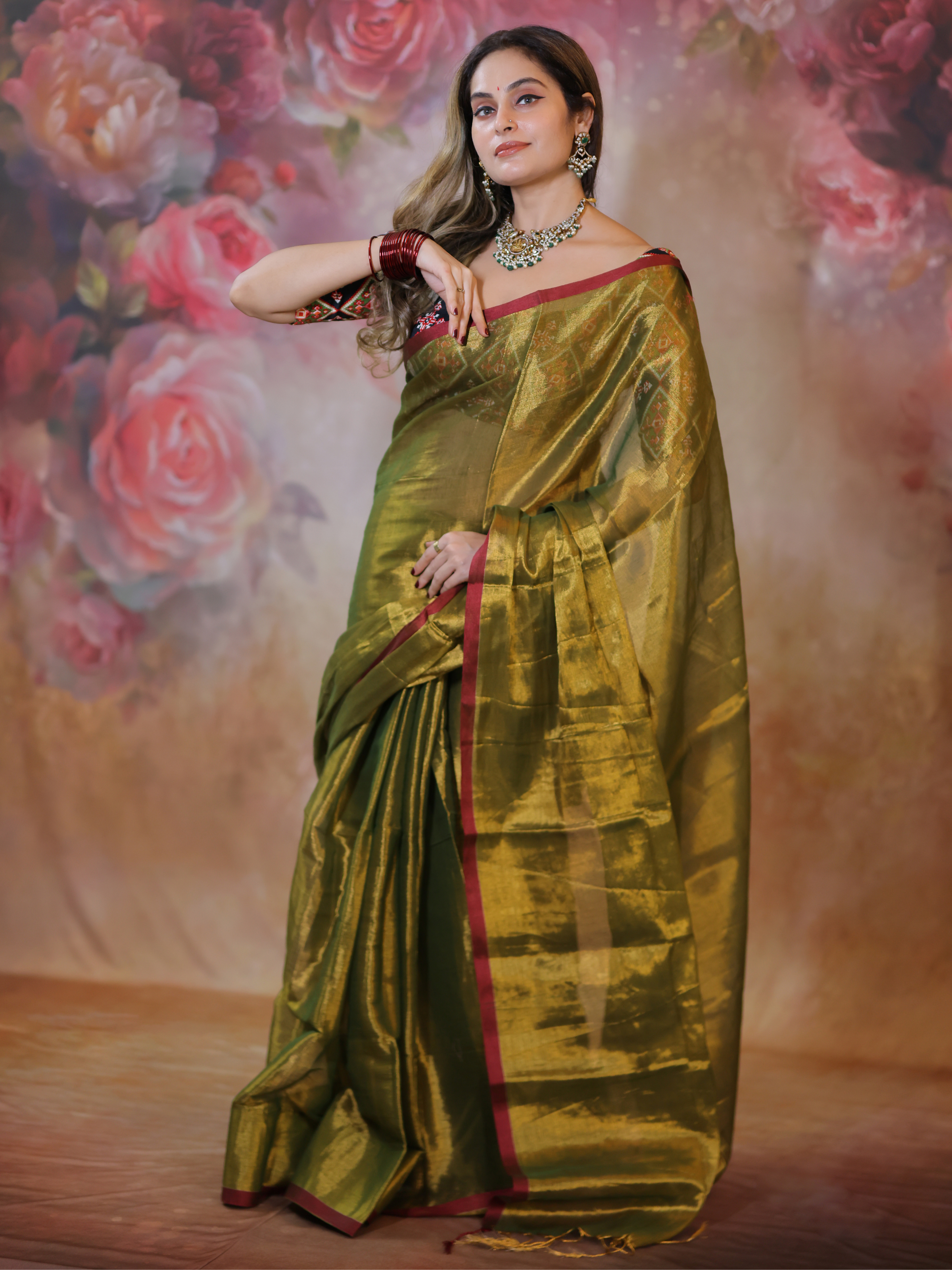 Swarna Ragini (Tissue Mul Saree)