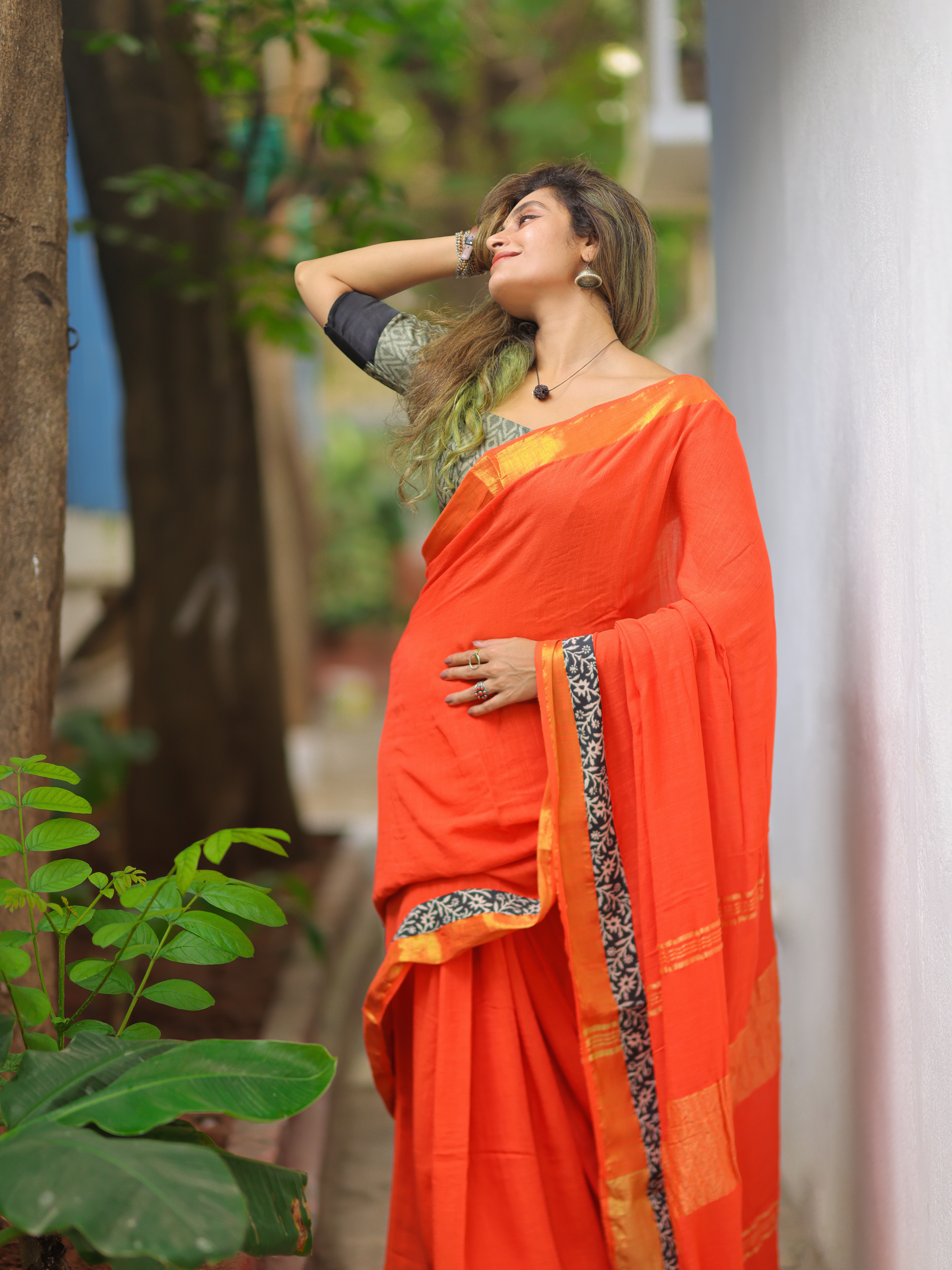 Kesar Kulfi (Saree + Unstitched Blouse Piece)