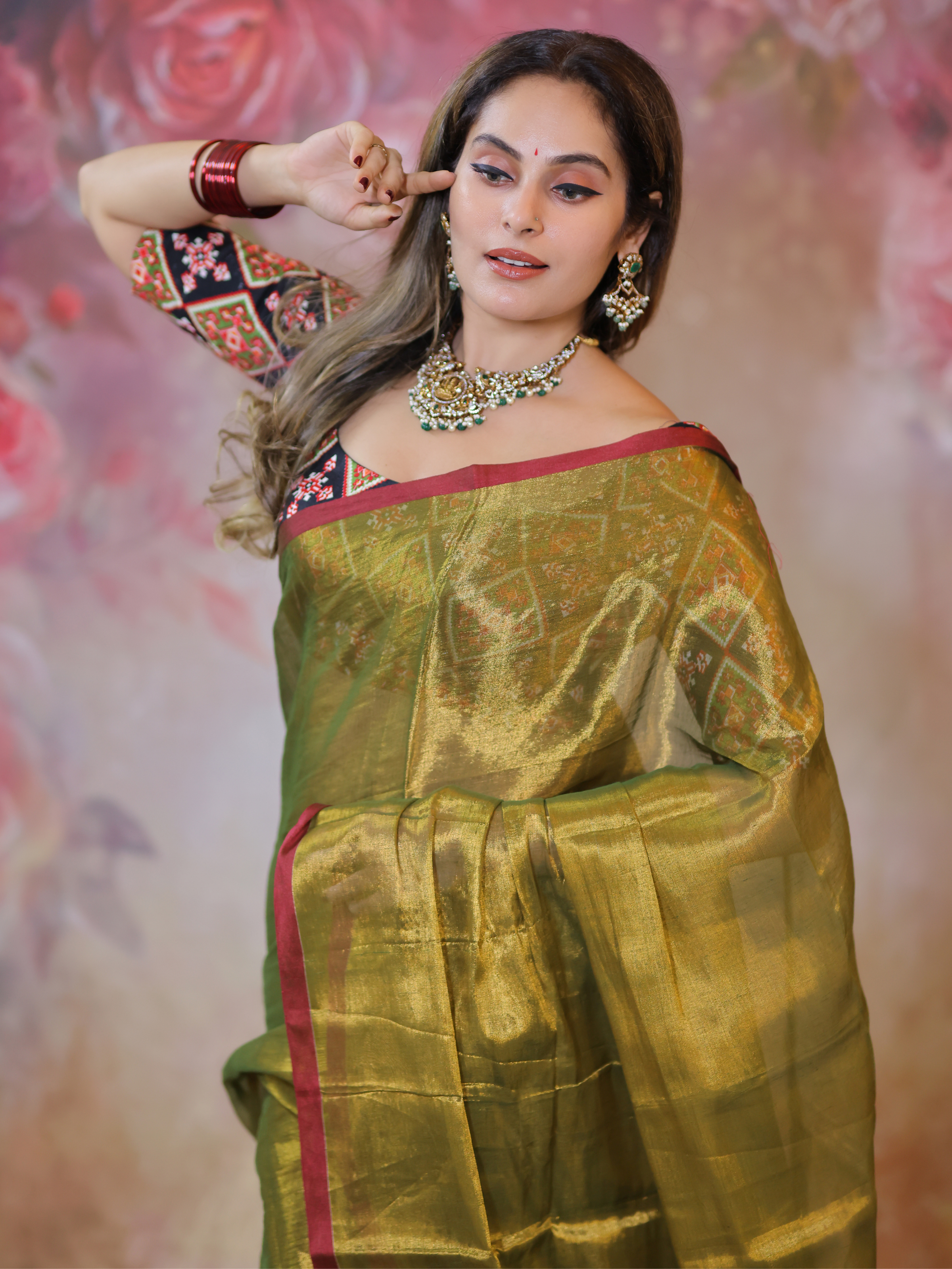 Swarna Ragini (Tissue Mul Saree)