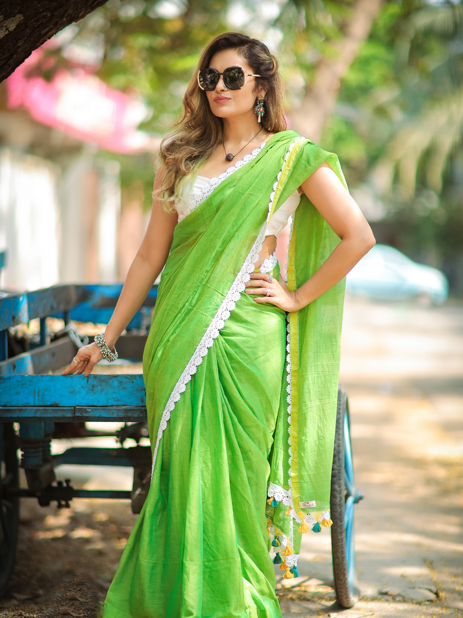 Minty Lace (Pure Mul Cotton Saree + Unstitched Blouse Piece)