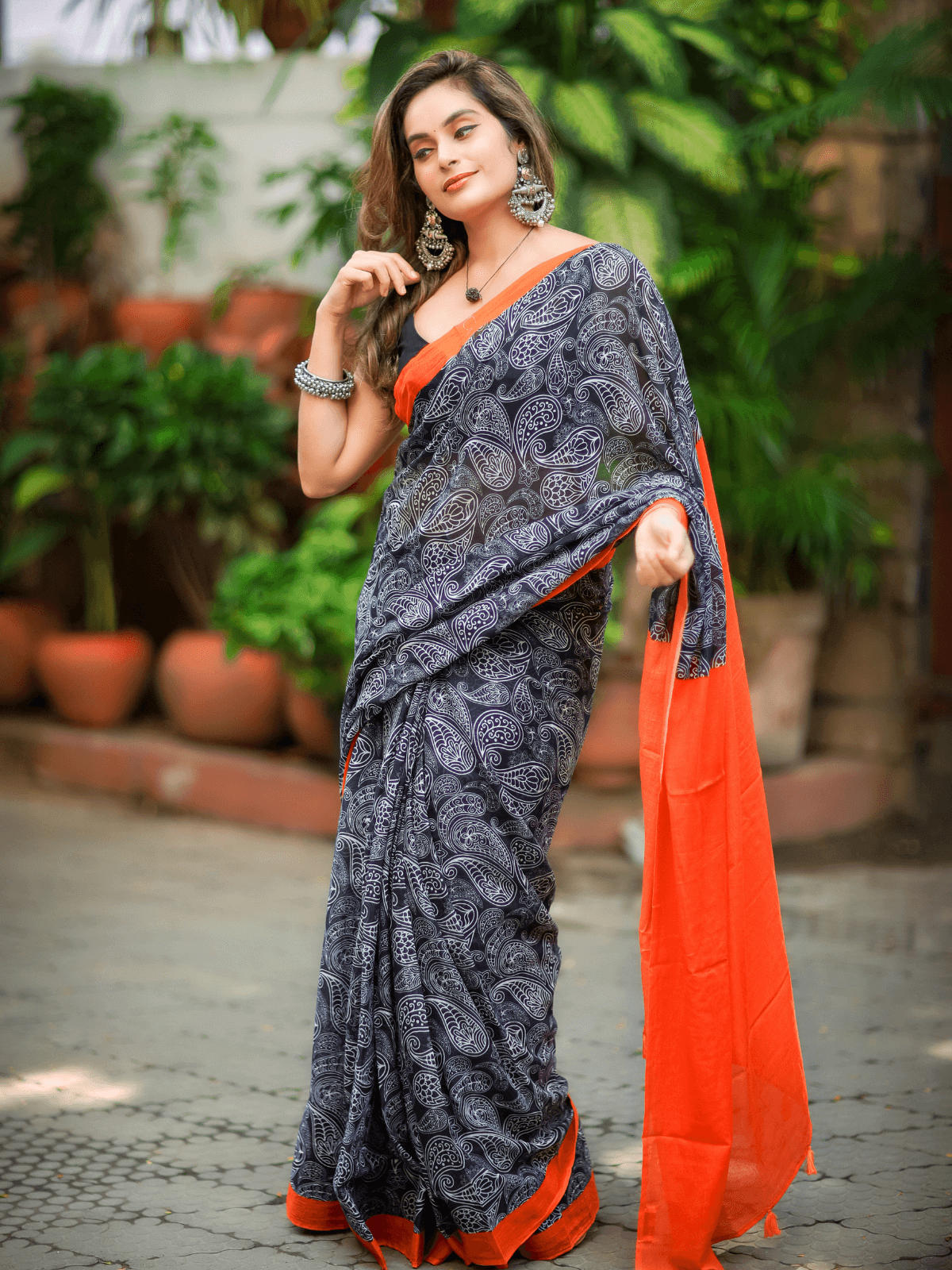 Mast Maula (Pure Mul Cotton Saree)