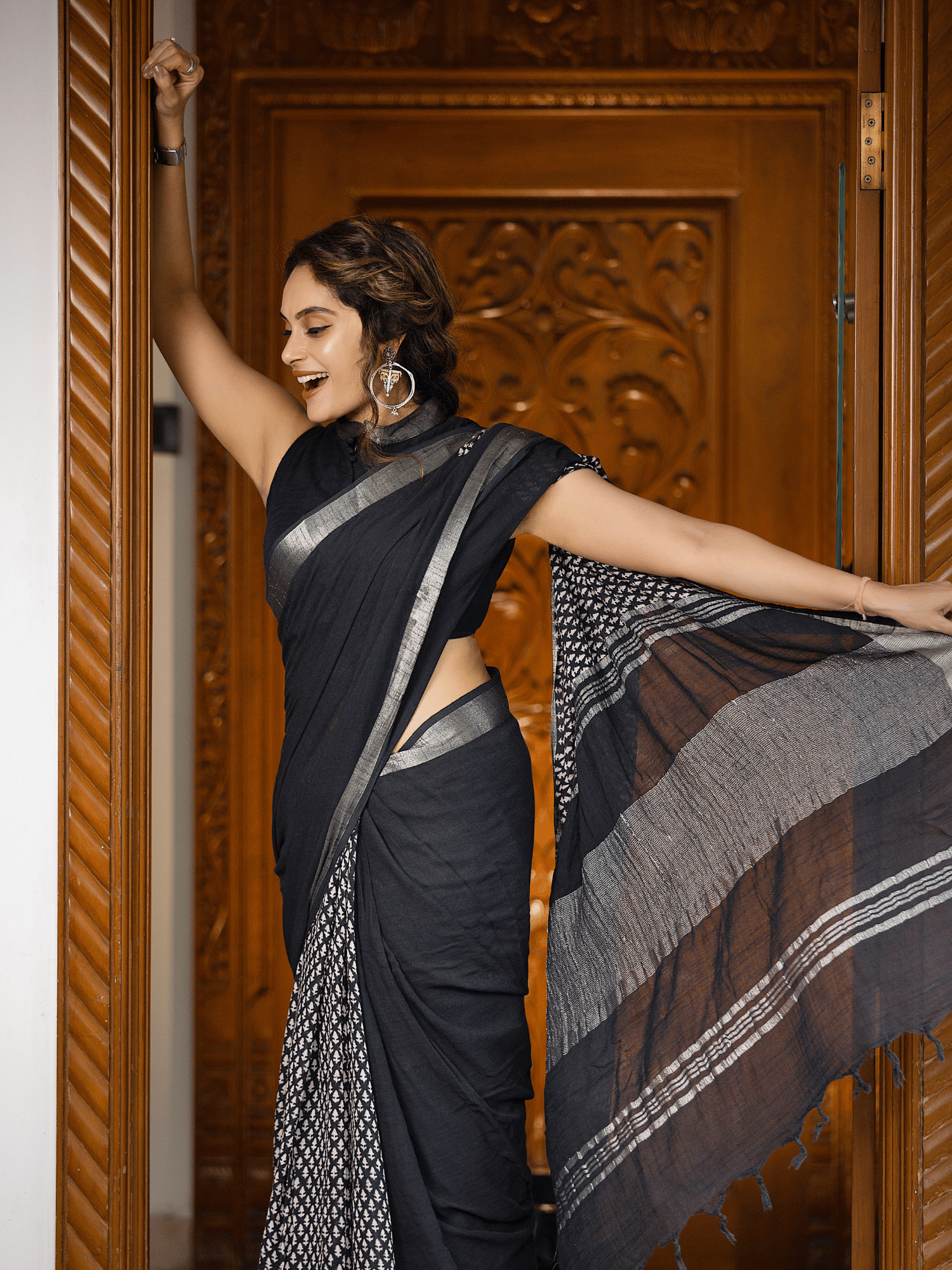 Kala Jamun (Saree + Unstitched Blouse Piece)