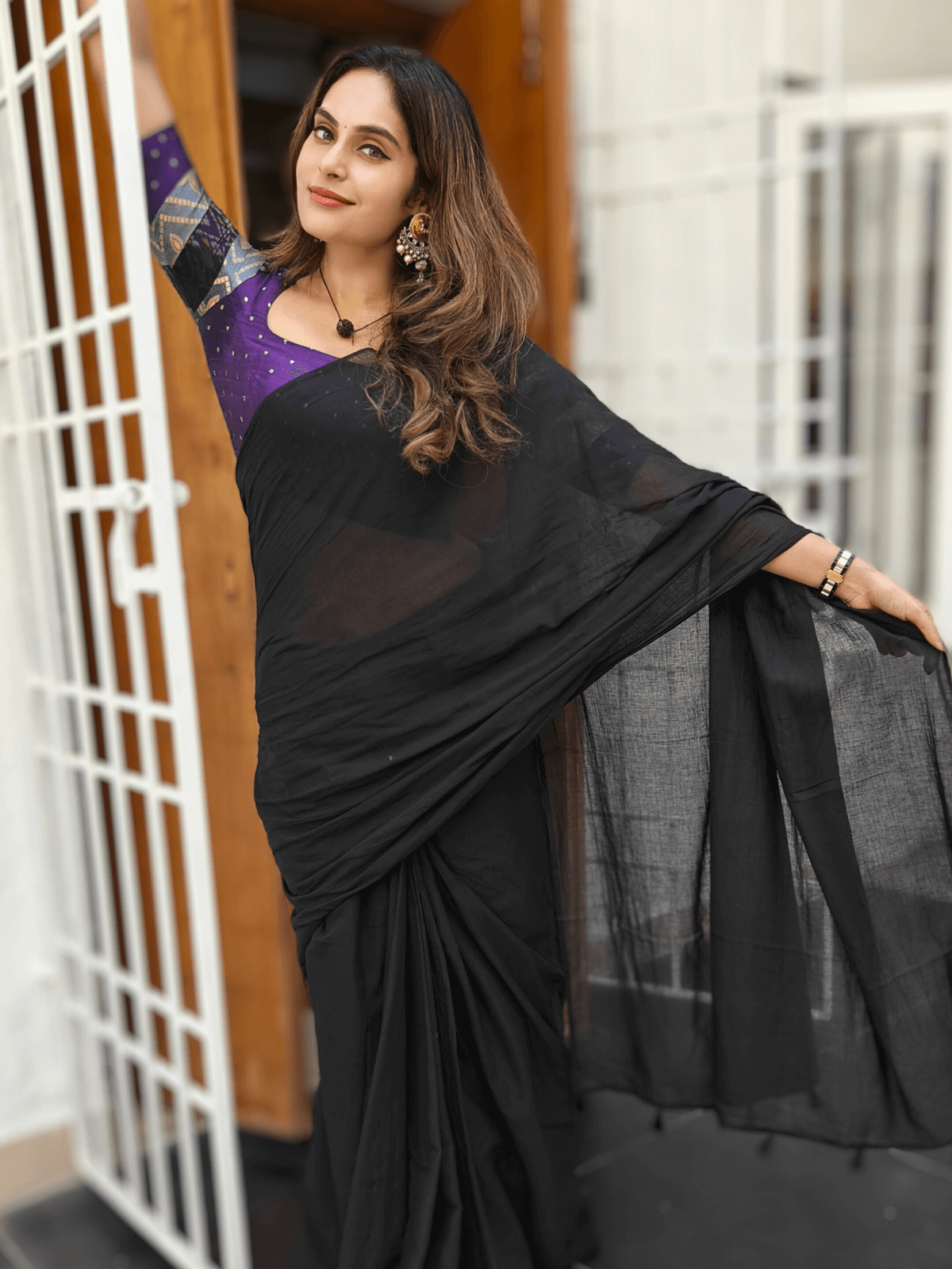 Black Siyahi (Pure Mul Cotton Saree)