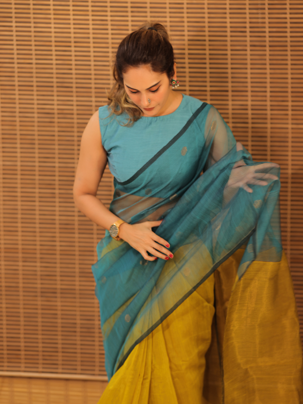 Maharani Mumtaz (handloom muslin silk)