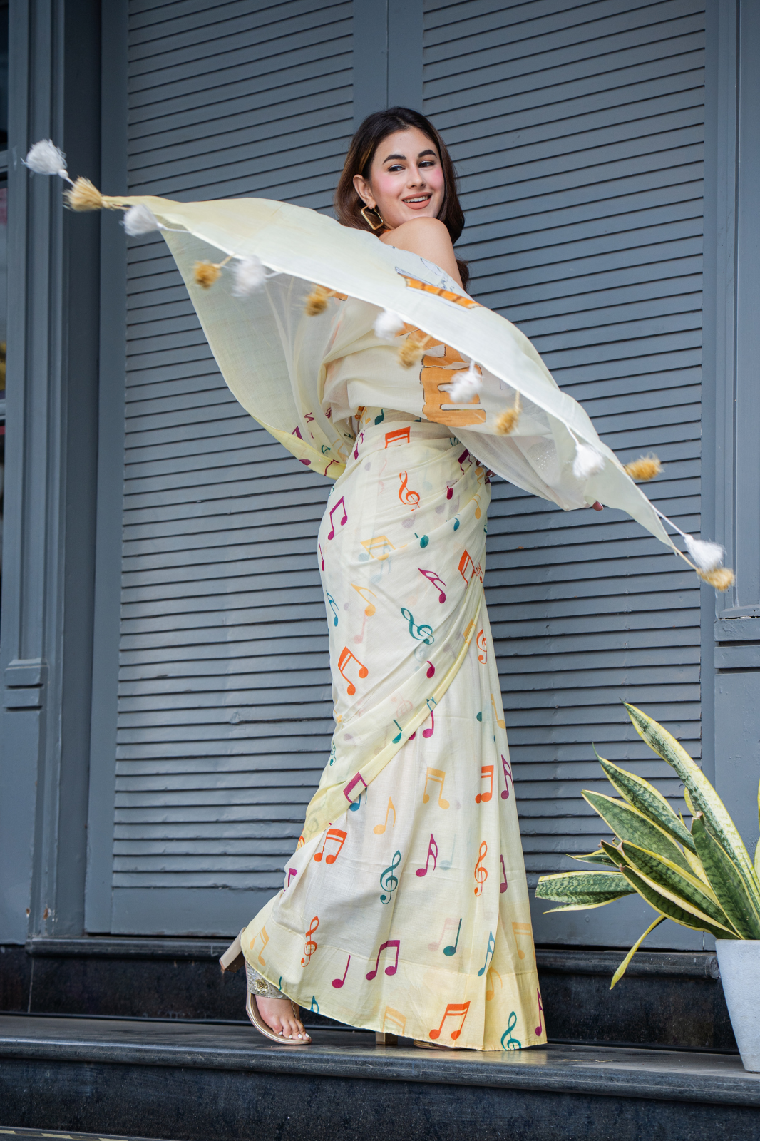 Melody Muse (Mul Cotton Saree)