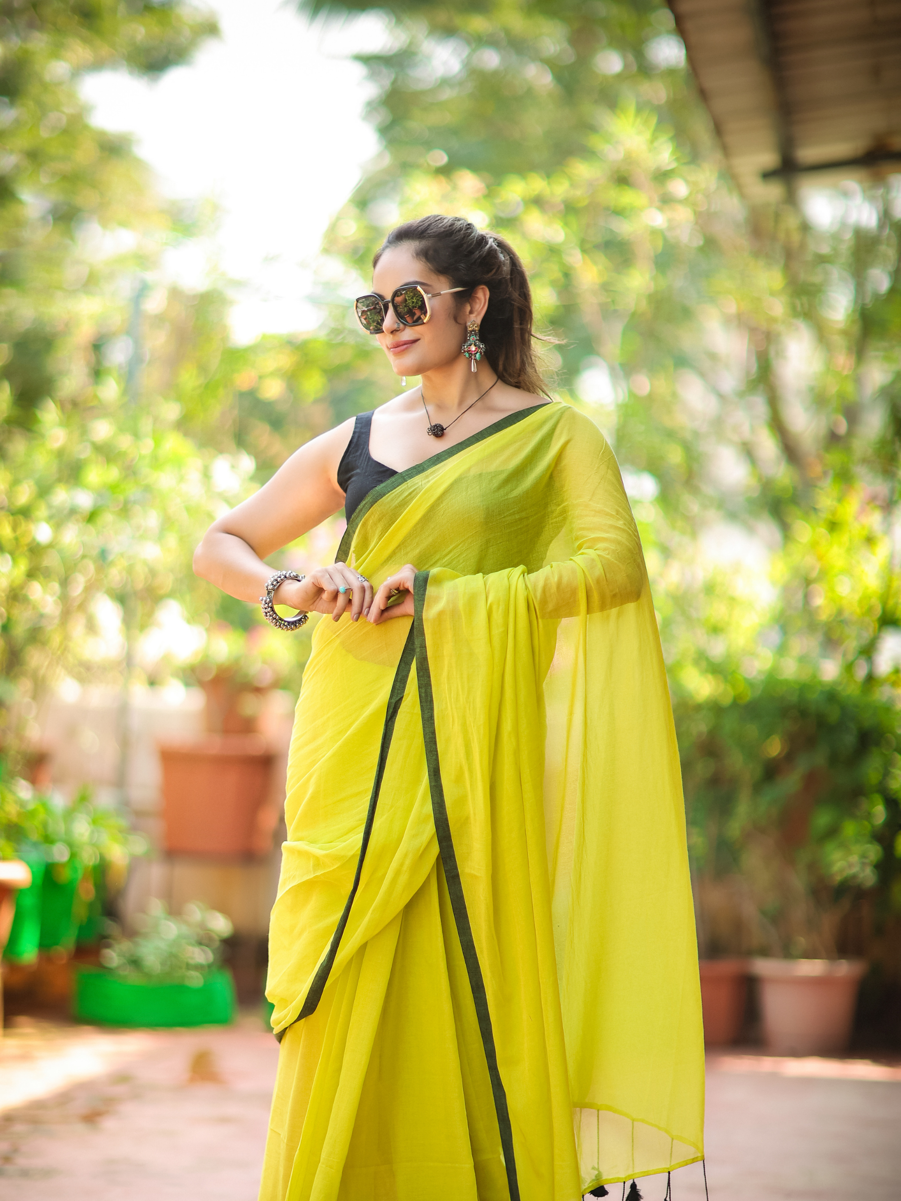 Nimbu Rass (Pure Mul Cotton Saree + Unstitched Blouse Piece)