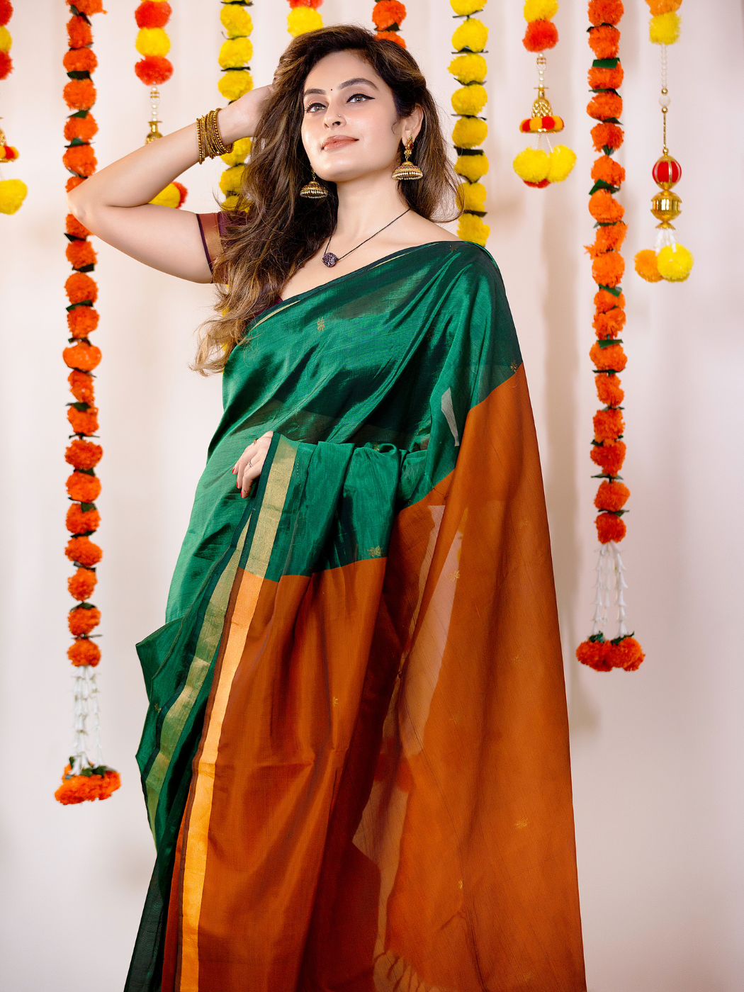 Buy Asvarohini - Lightweight Kanchipuram Silk Saree at Best Price