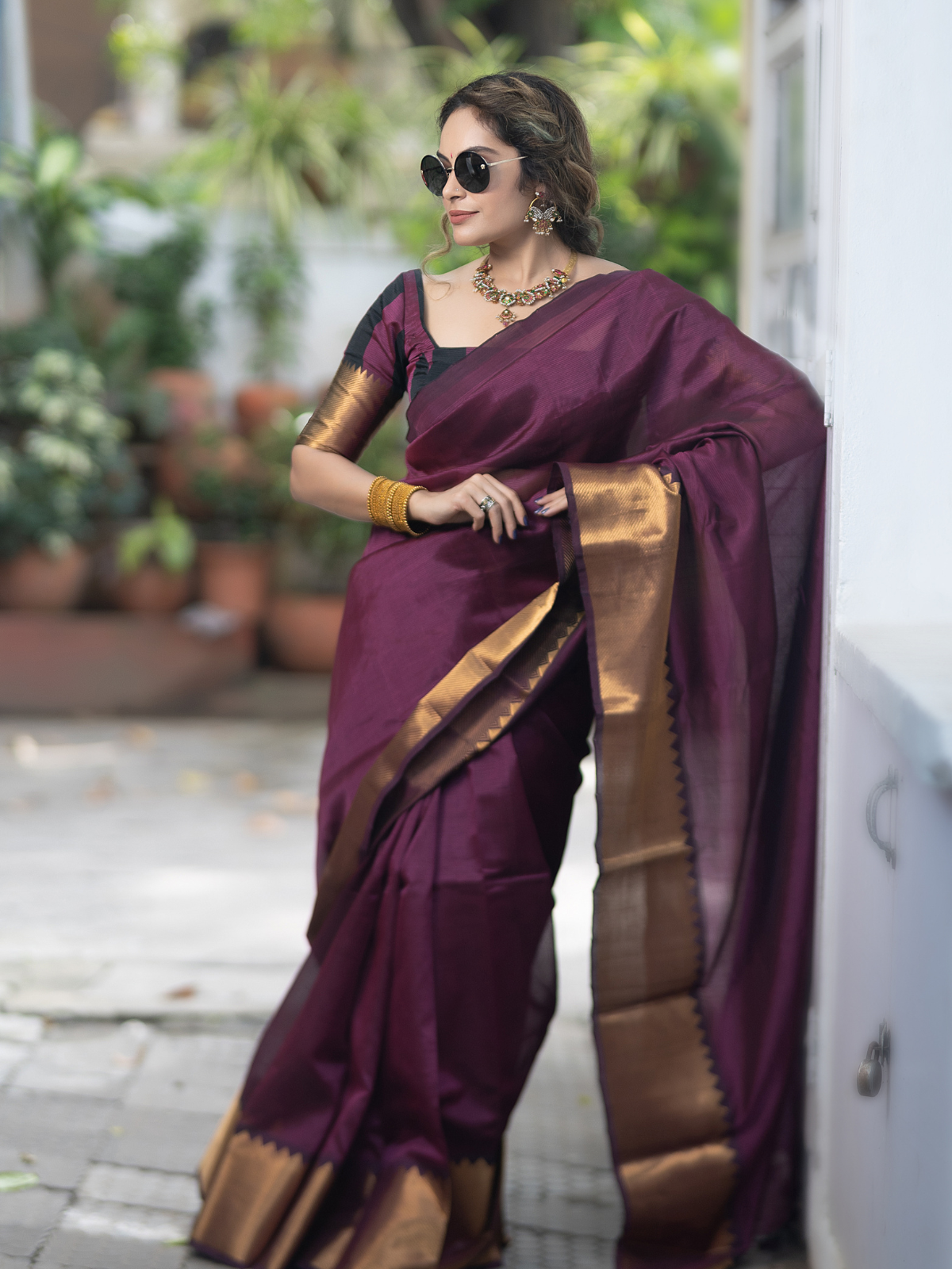 Pankhuri (Handwoven Silk Cotton Saree + Running Blouse Fabric)