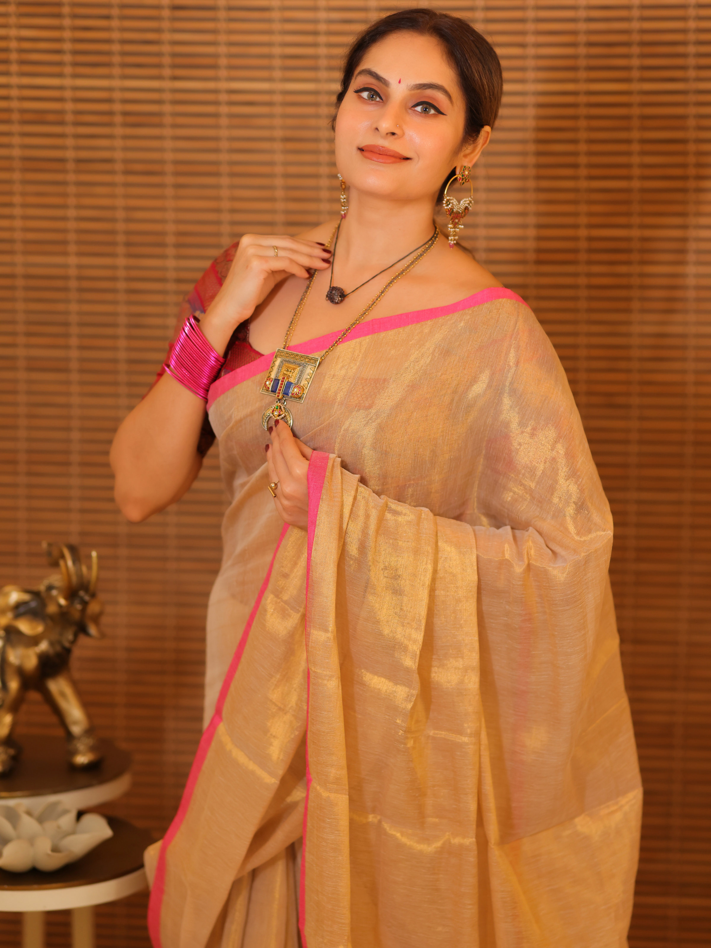 Swarna Kanak (Tissue Mul Saree)