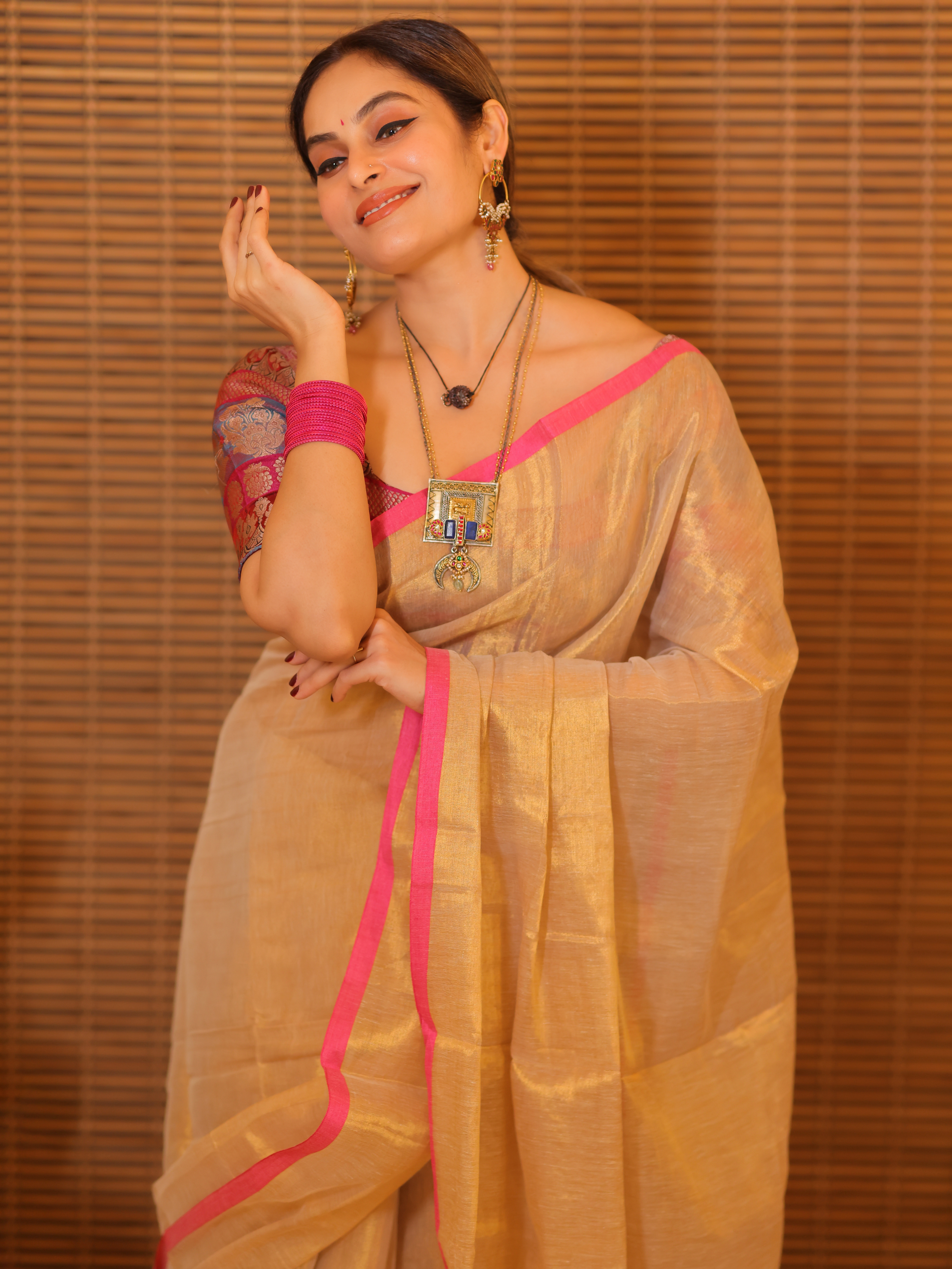 Swarna Kanak (Tissue Mul Saree)