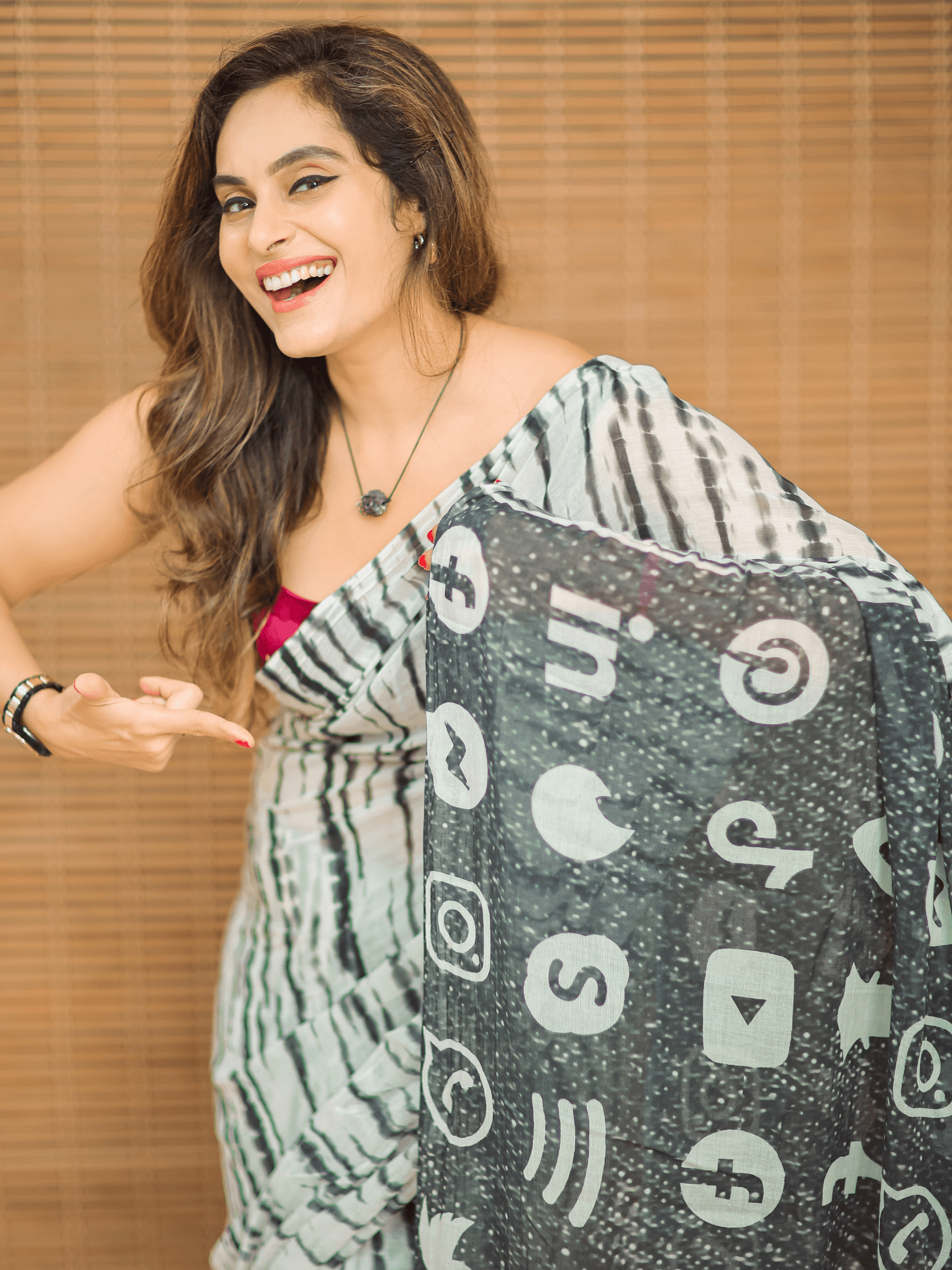 Influencer (Pure Mul Cotton Saree)