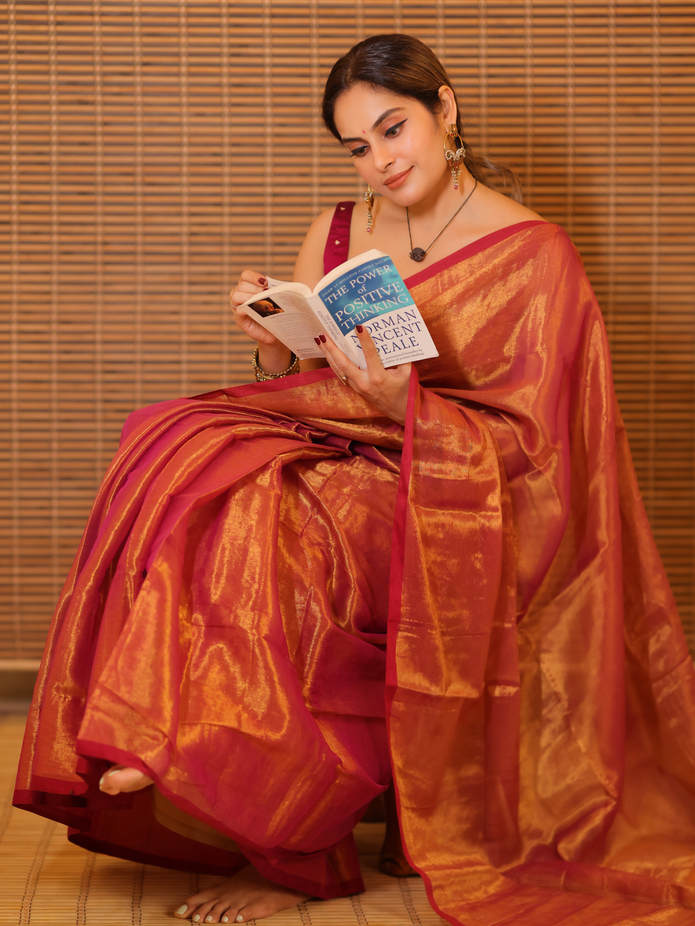 Swarna Jyoti (Tissue Mul Saree)