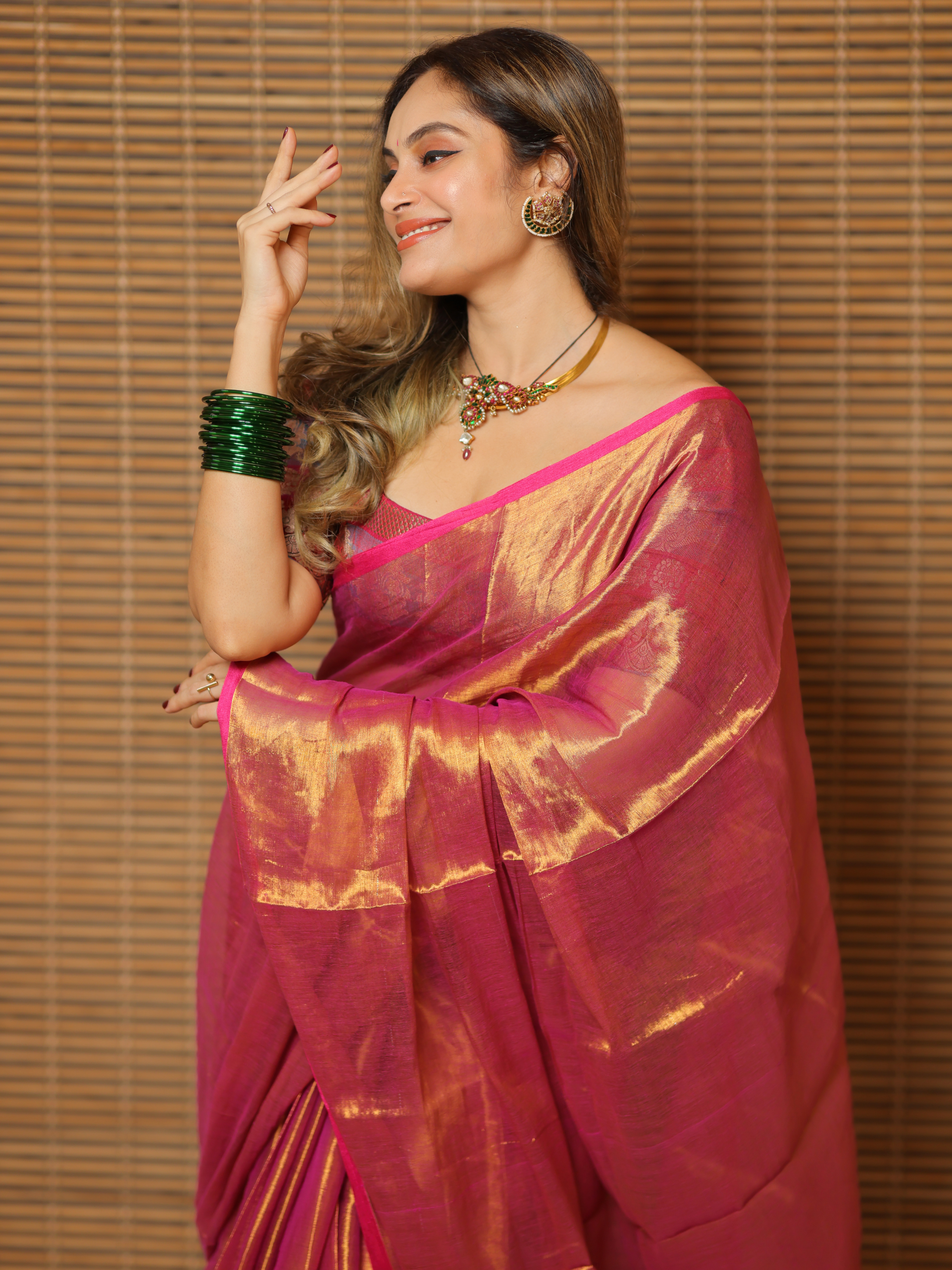 Swarna Utsav (Tissue Mul Saree)