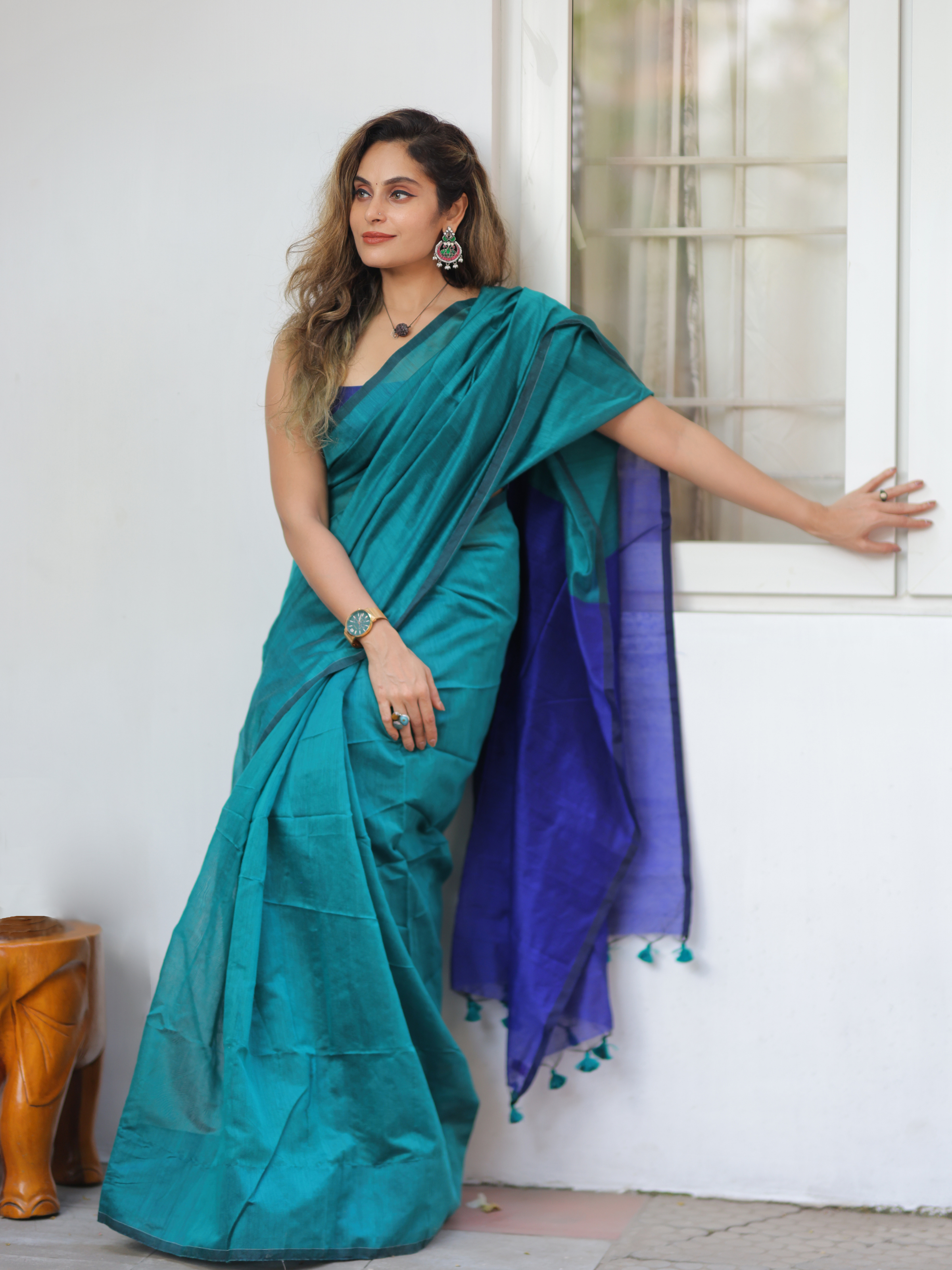 Raas Leela (Handwoven Cotton And Silk Weaving Saree + Unstitched Blouse Piece)