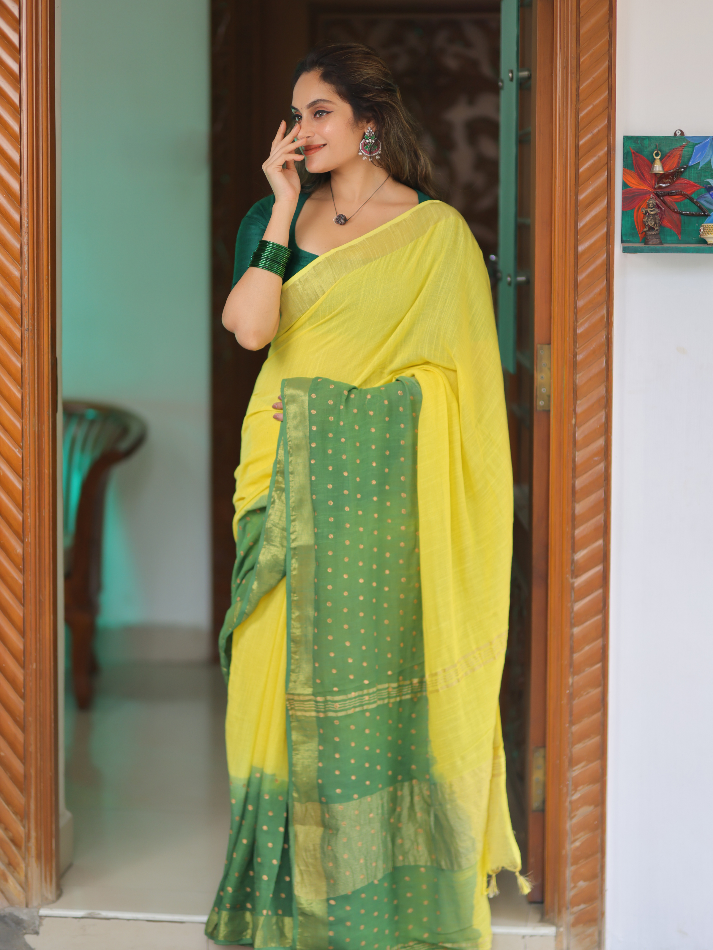 Badami Lassi (Saree + Unstitched Blouse Piece)