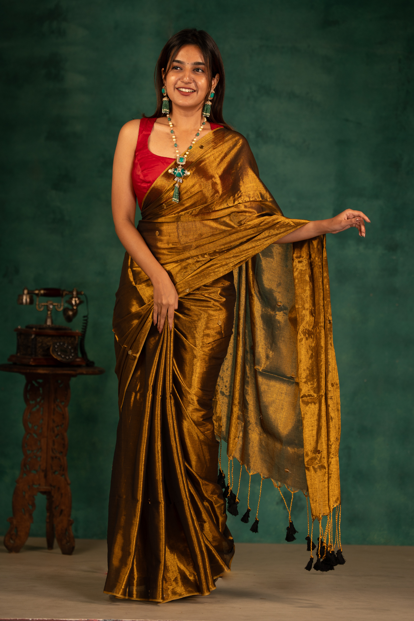 Golden Hour (Tissue Mul Cotton Saree)