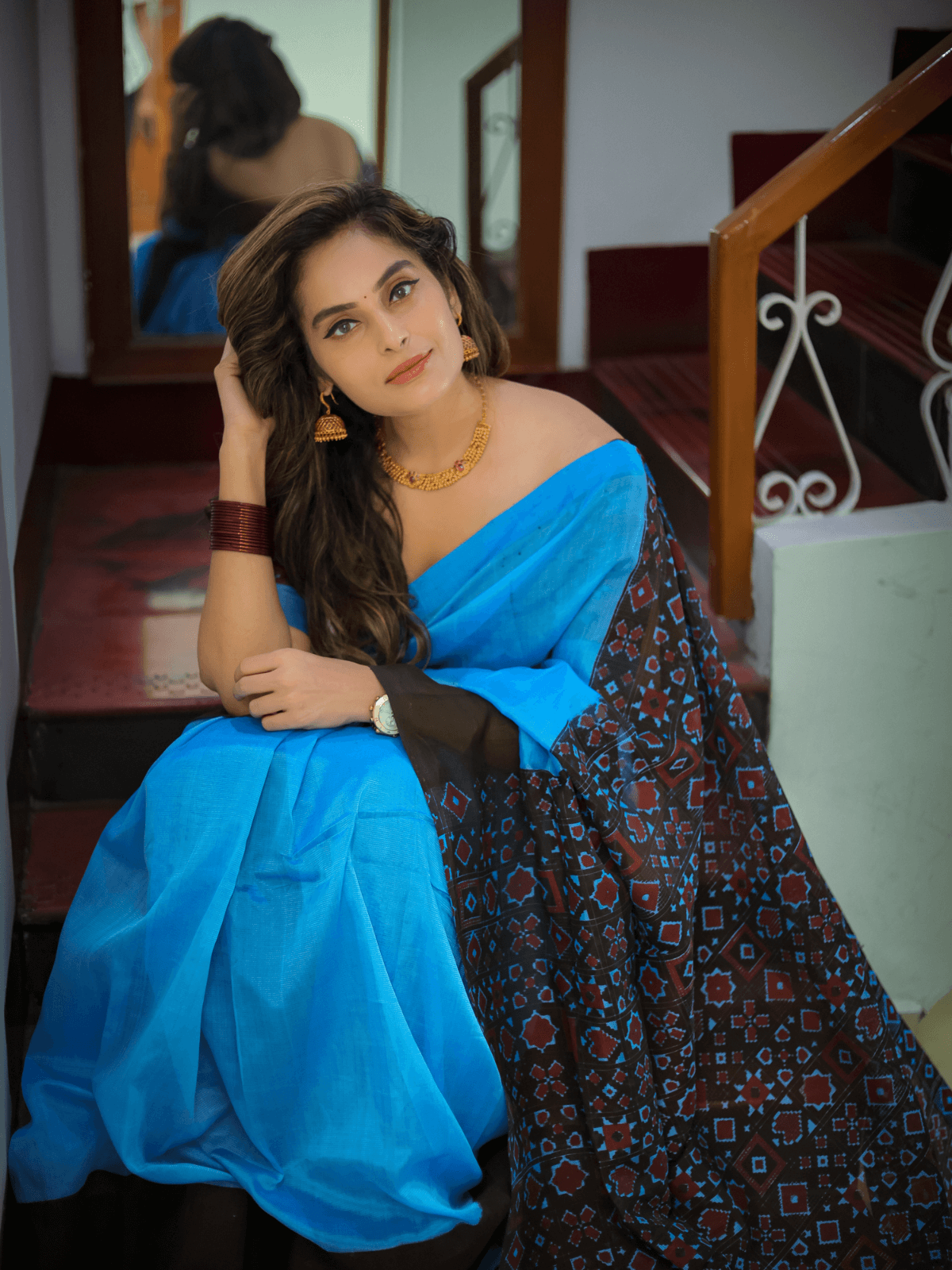 Yashasvi (Handwoven Silk Cotton Saree + Blouse Piece)