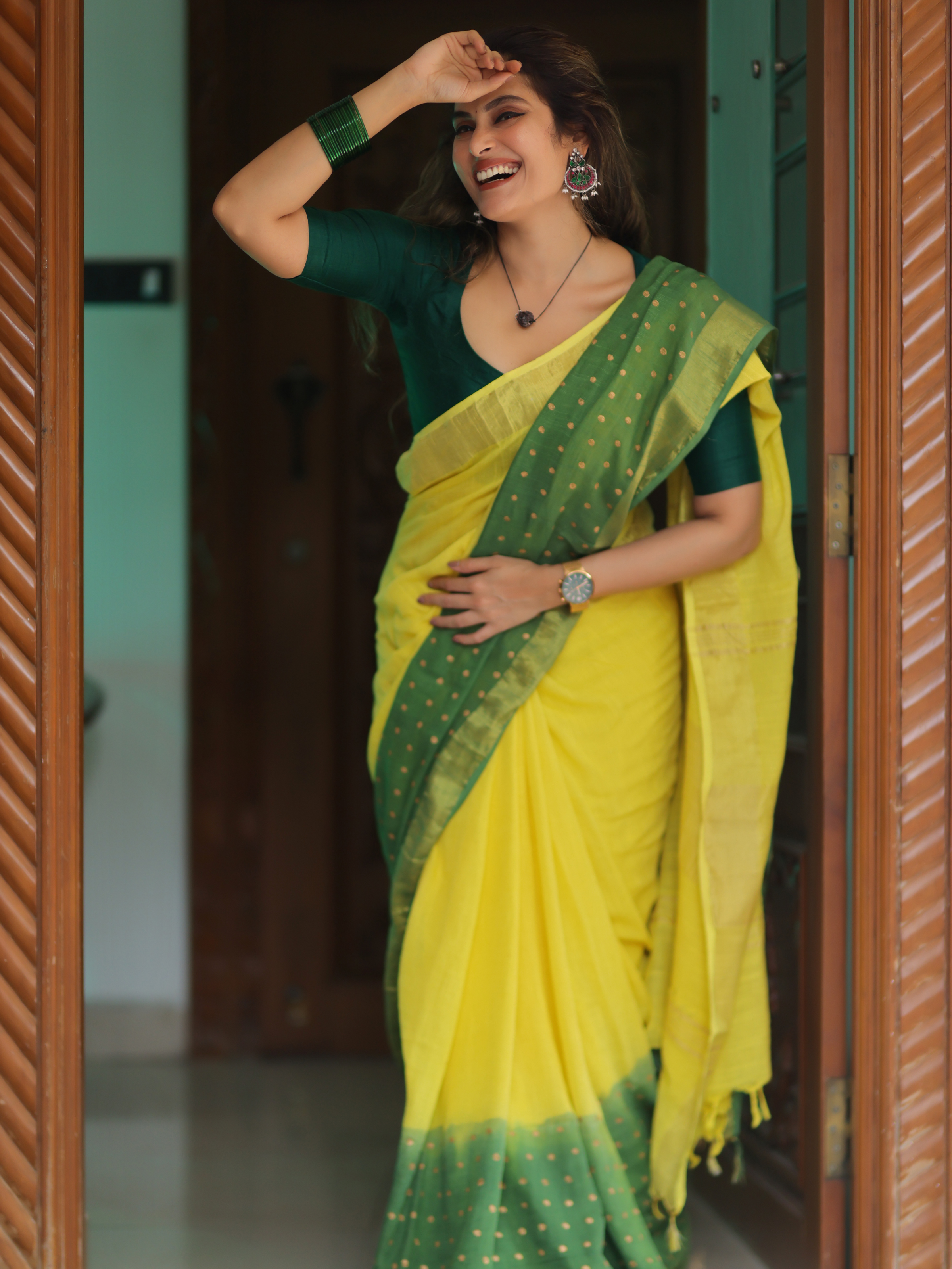 Badami Lassi (Saree + Unstitched Blouse Piece)