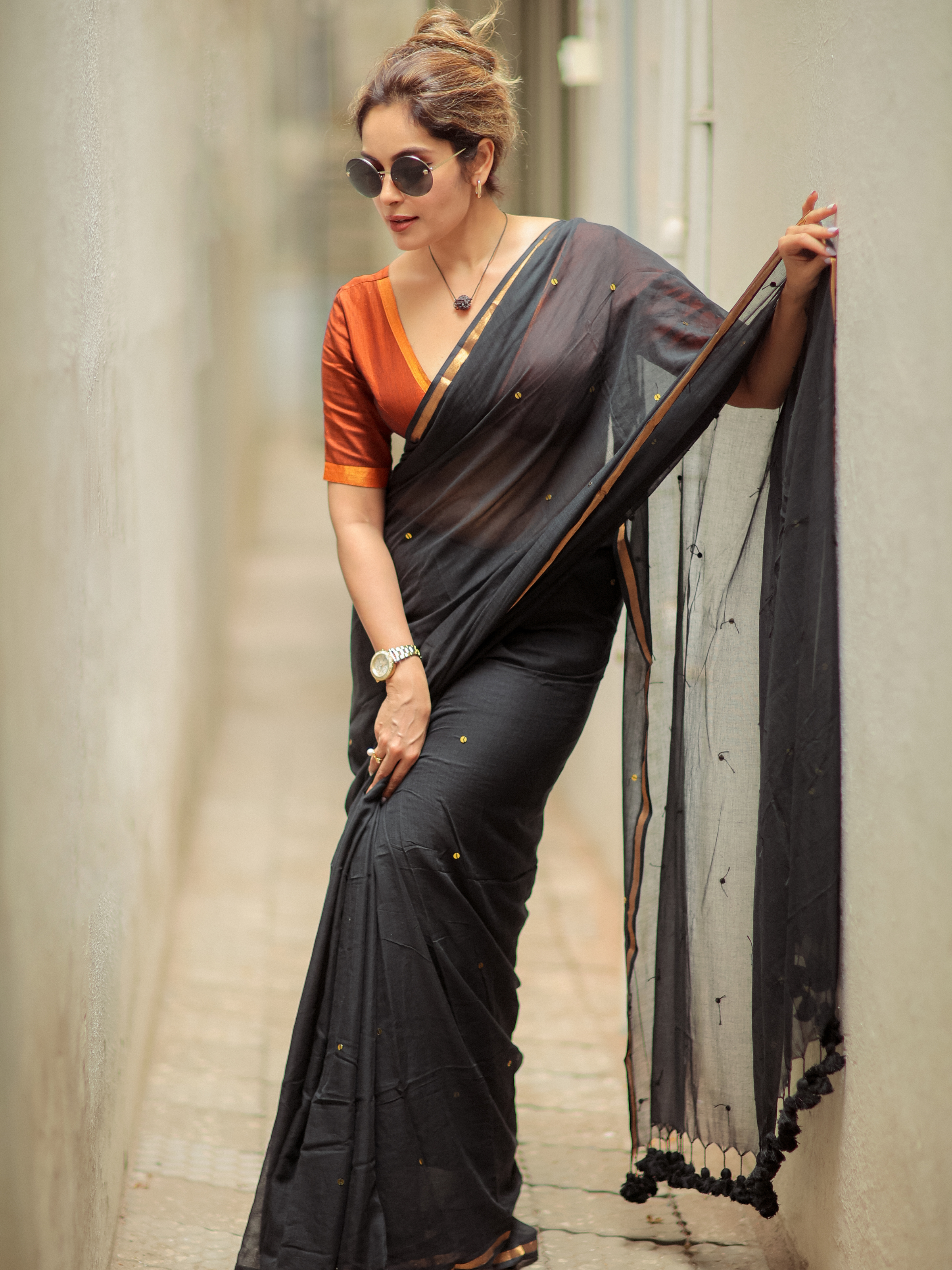 Night Owl (Pure Mul Cotton Saree)